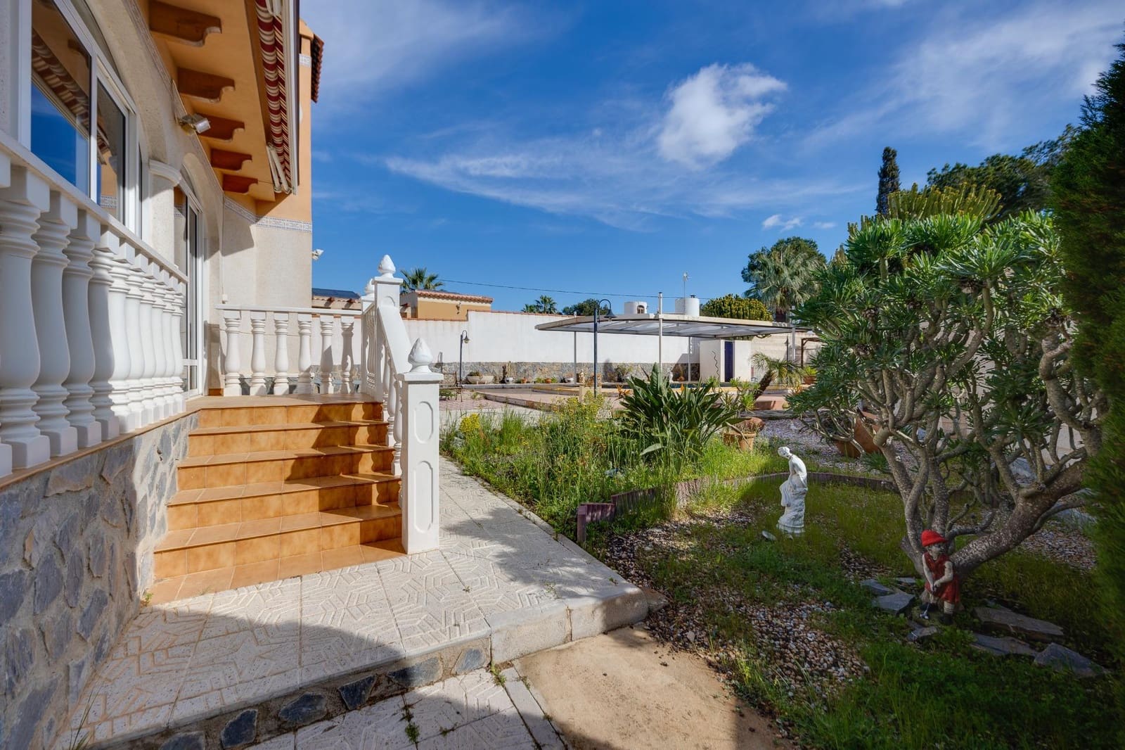 4 camera da letto Villa in vendita in Pinar de Campoverde con piscina garage - 399.000 € (Rif: 9666756)