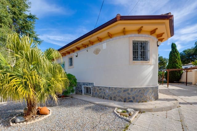 4 Zimmer Villa zu verkaufen in Pinar de Campoverde, Pilar de la Horadada mit Pool Garage - 399.000 € (Ref: 9666756)