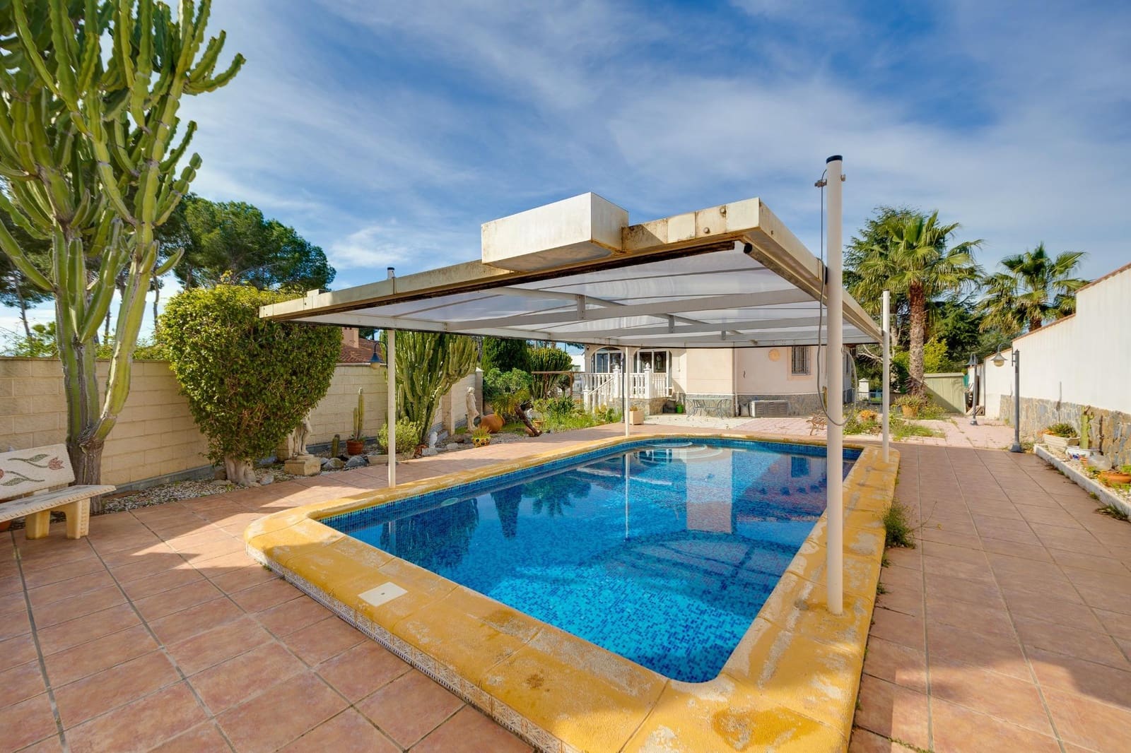 4 camera da letto Villa in vendita in Pinar de Campoverde con piscina garage - 399.000 € (Rif: 9666756)