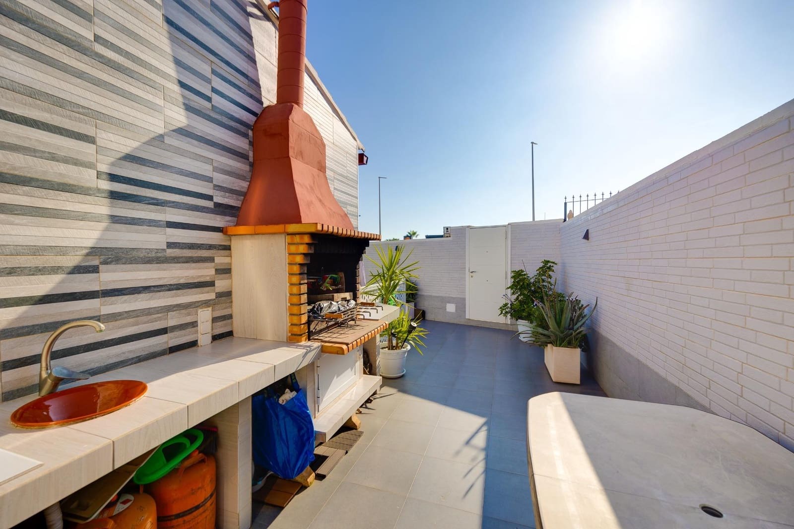 2 camera da letto Villa in vendita in Torrevieja con piscina garage - 289.000 € (Rif: 9677626)