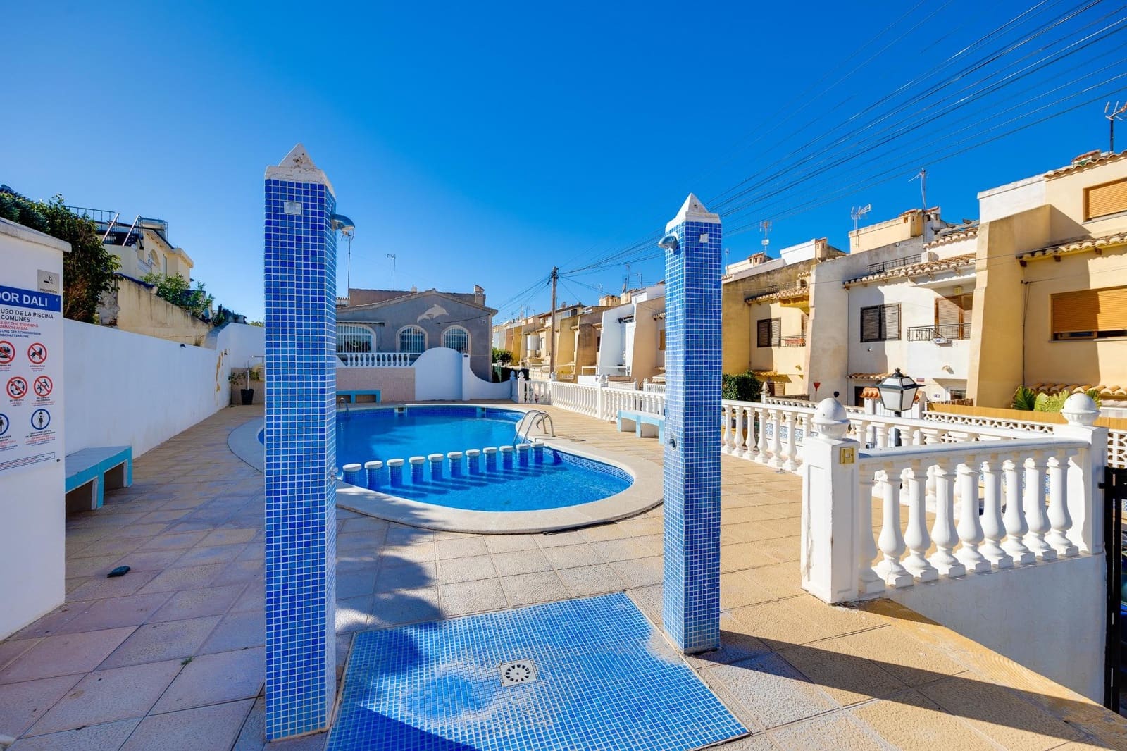 2 camera da letto Villa in vendita in Torrevieja con piscina garage - 289.000 € (Rif: 9677626)