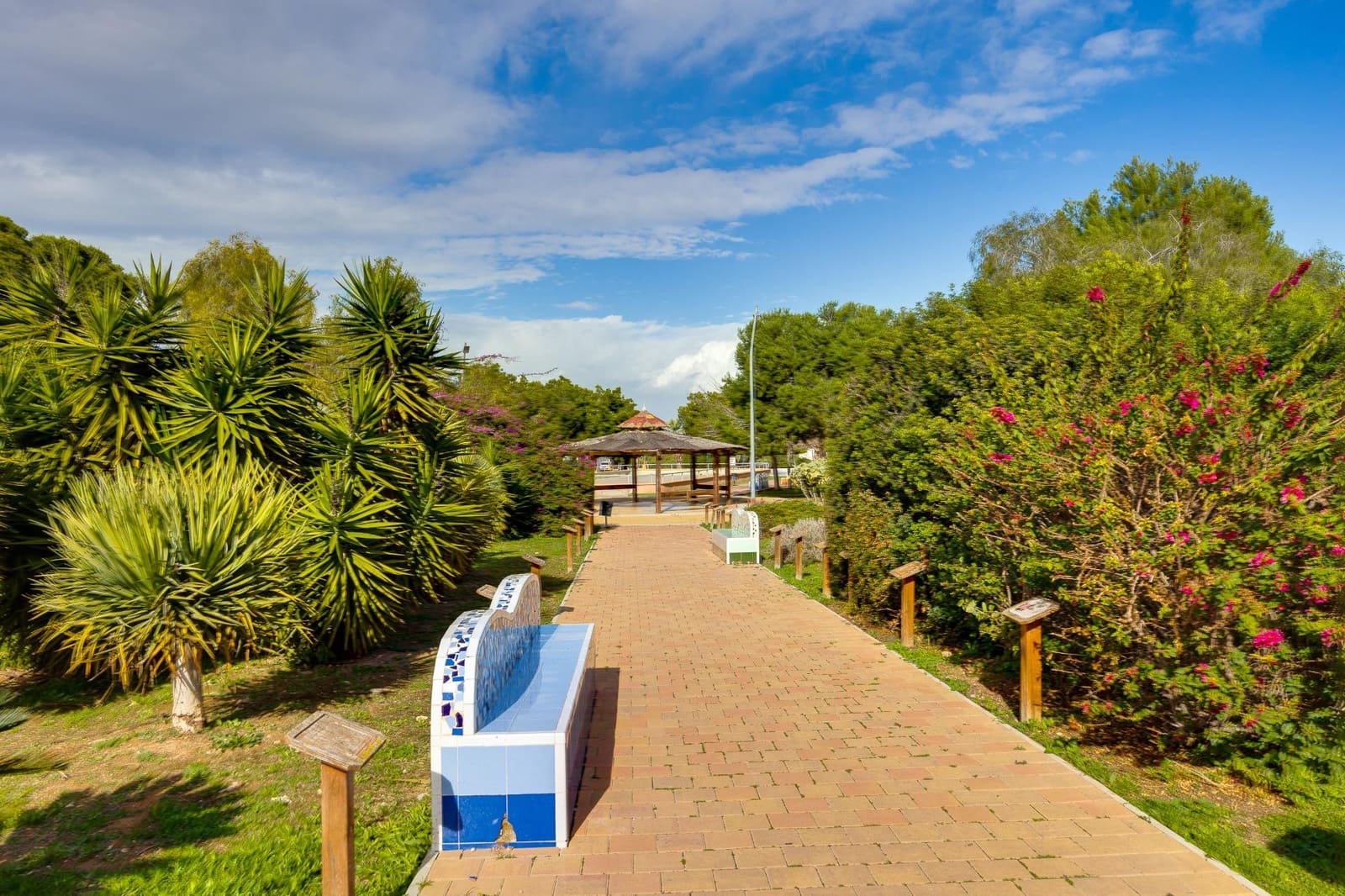 2 camera da letto Villa in vendita in Torrevieja con piscina garage - 289.000 € (Rif: 9677626)