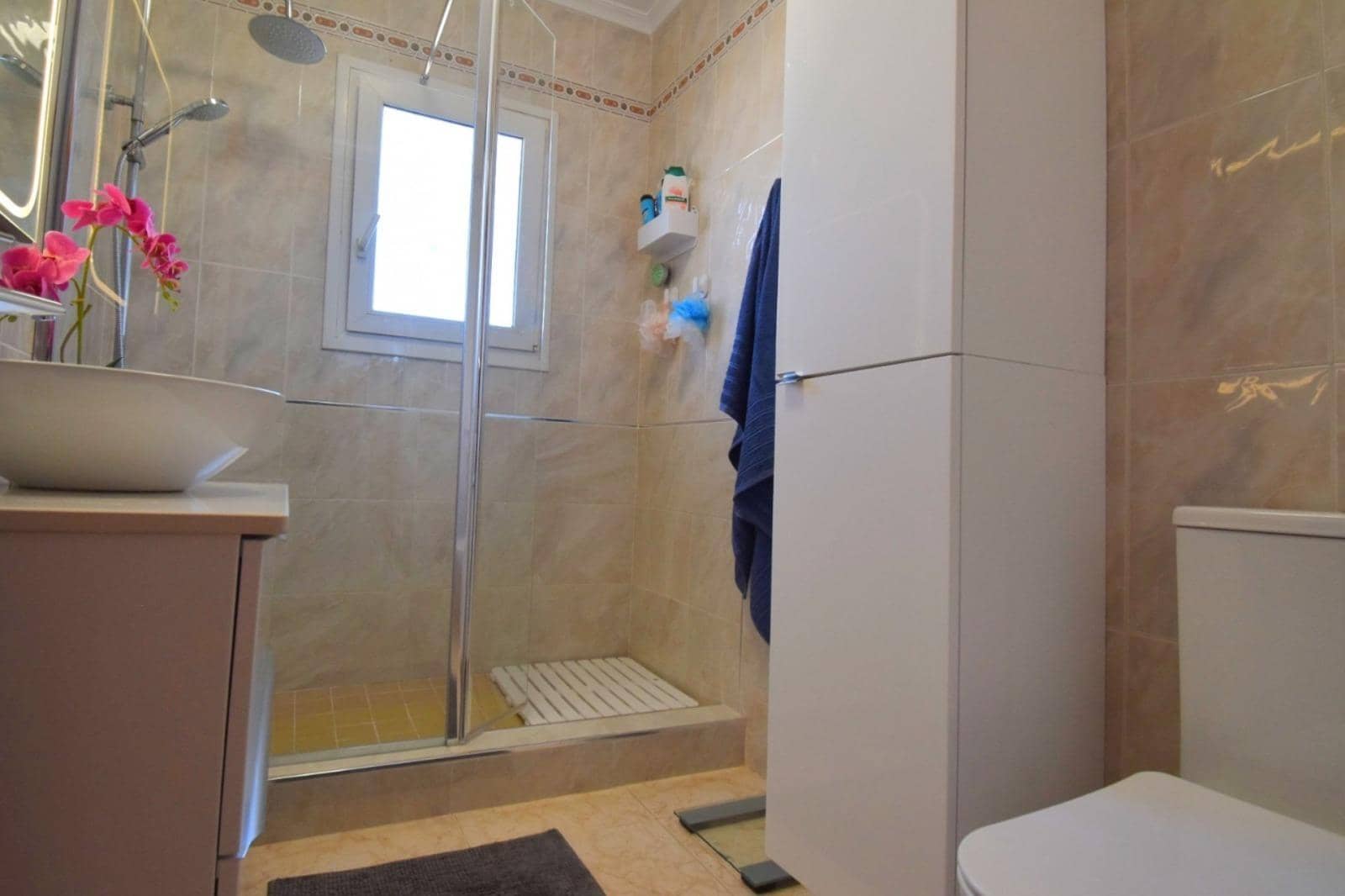 3 sovrum Villa till salu i Playa Flamenca med pool - 249 000 € (Ref: 9677627)