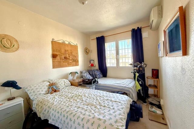 2 sypialnia Penthouse na sprzedaż w Villamartin, Orihuela z basenem - 169 000 € (Ref: 9677628)