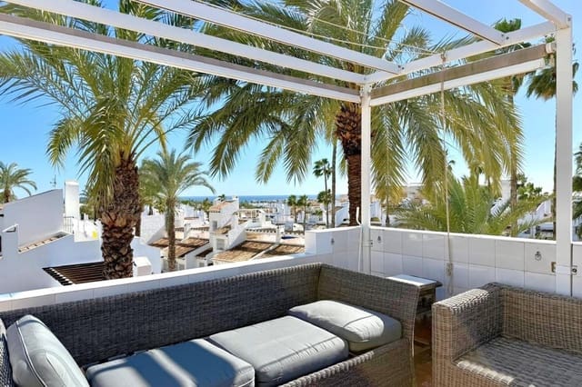 2 sypialnia Penthouse na sprzedaż w Villamartin, Orihuela z basenem - 169 000 € (Ref: 9677628)