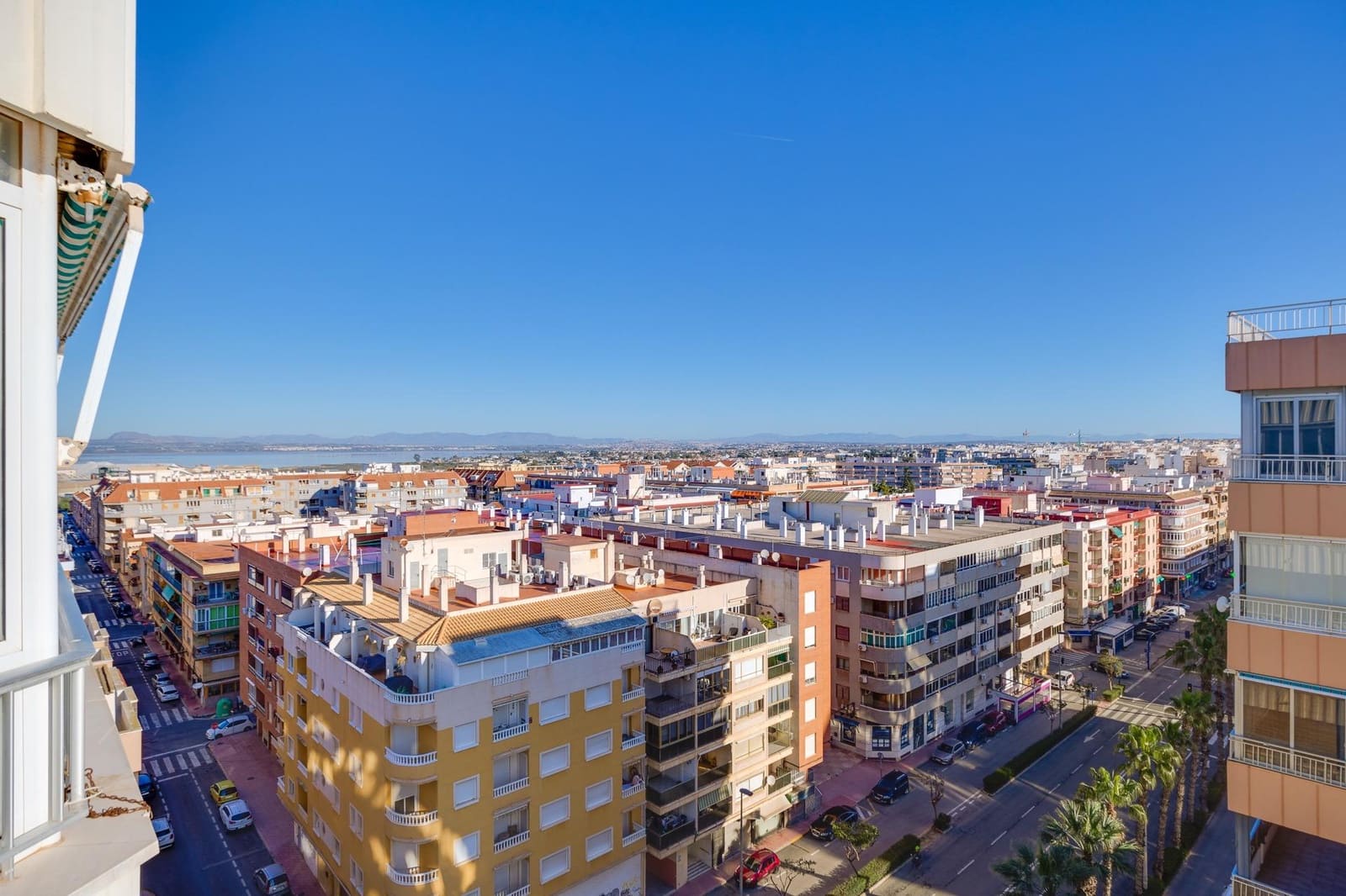 3 chambre Appartement à vendre à Torrevieja avec piscine - 269 900 € (Ref: 9696297)