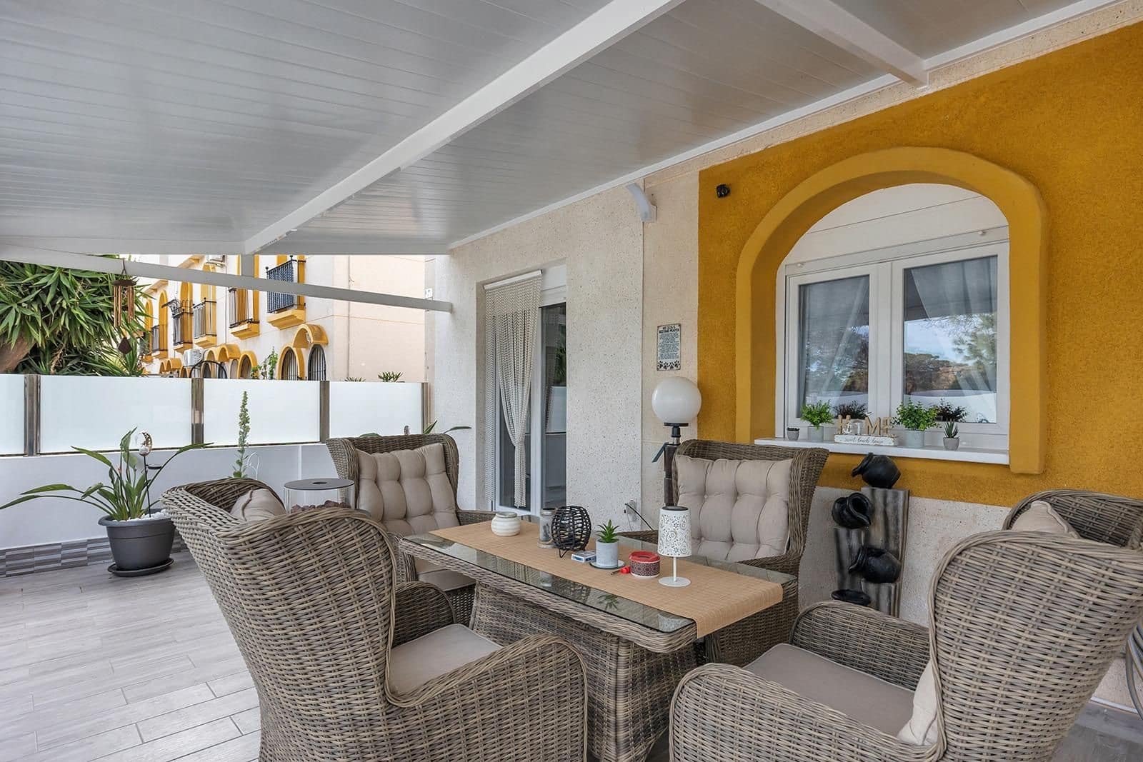 4 bedroom Villa for sale in Guardamar del Segura with pool garage - € 285,000 (Ref: 9702116)