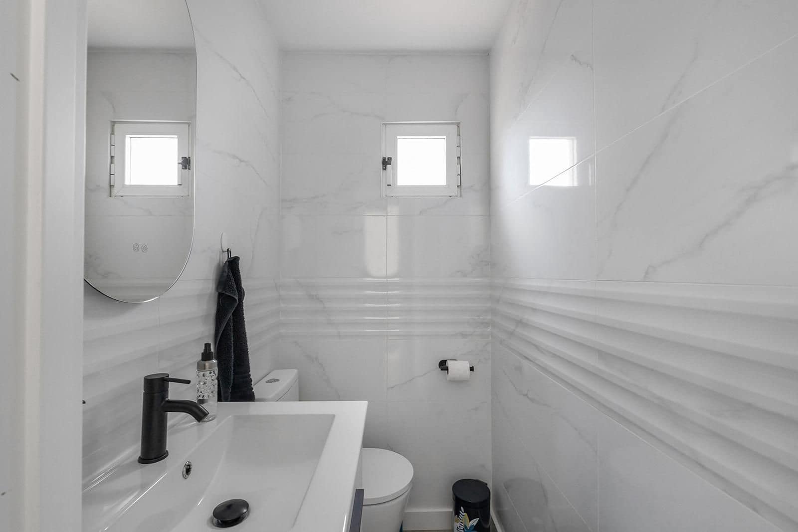 4 bedroom Villa for sale in Guardamar del Segura with pool garage - € 285,000 (Ref: 9702116)