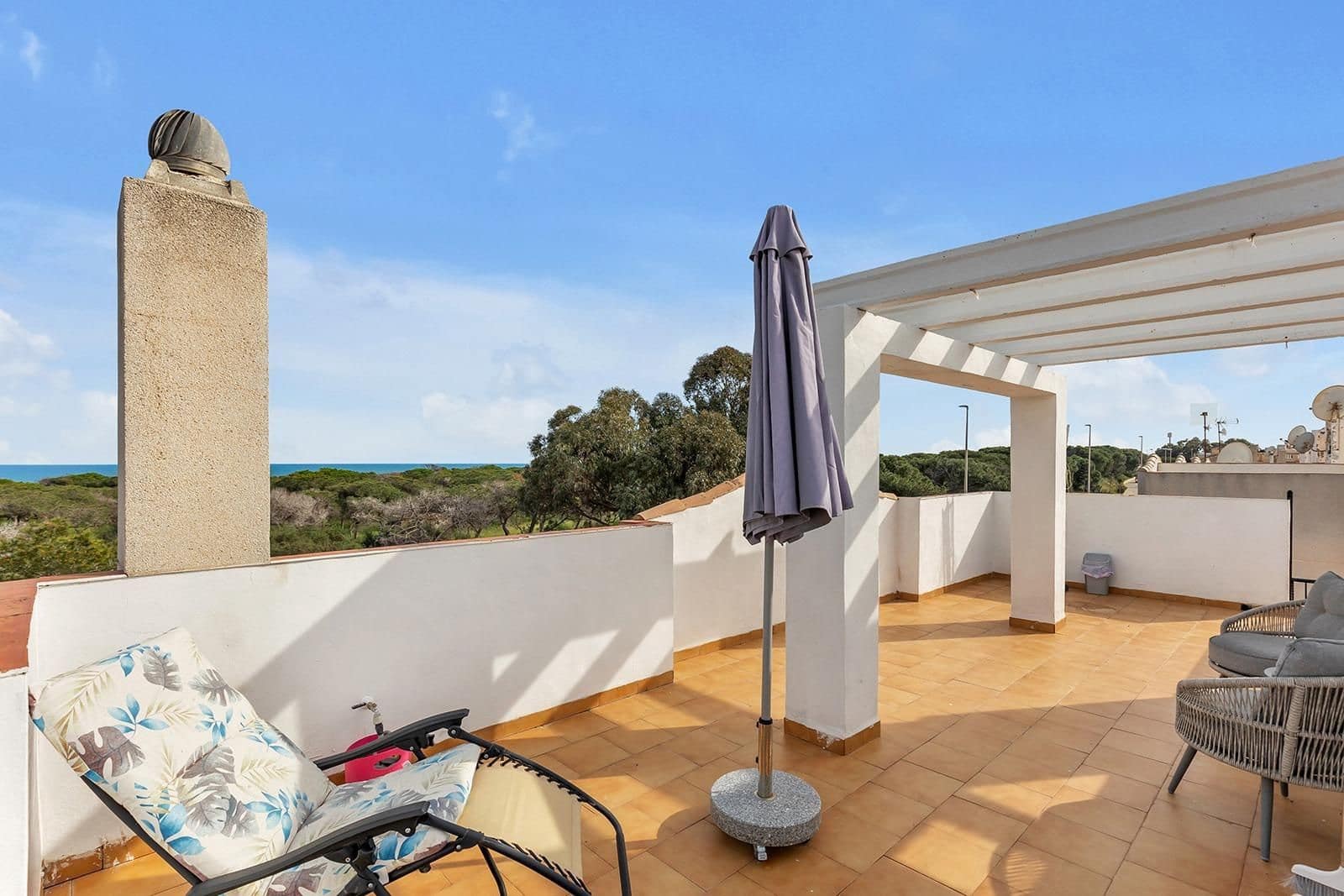 4 bedroom Villa for sale in Guardamar del Segura with pool garage - € 285,000 (Ref: 9702116)