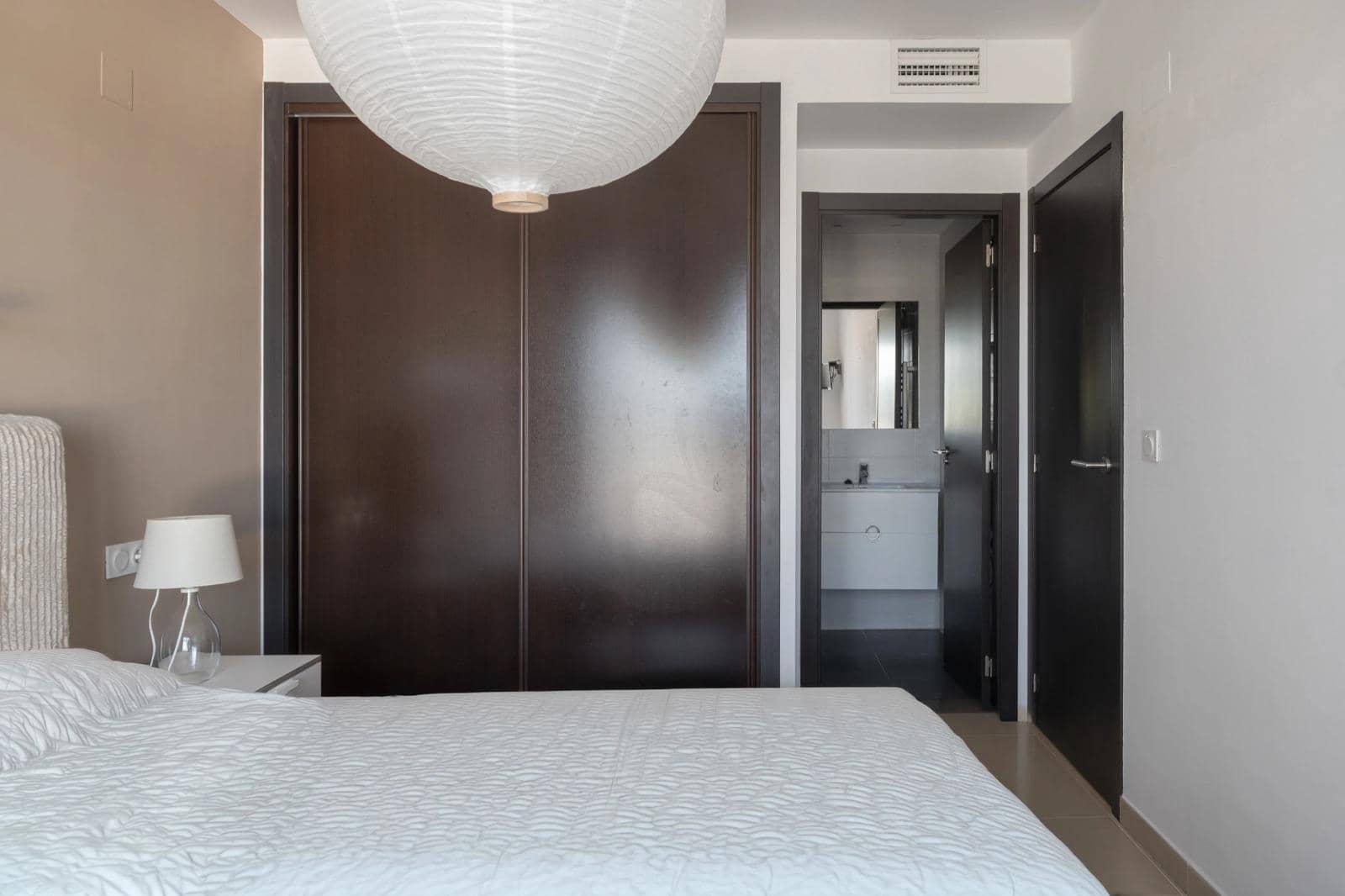 2 makuuhuone Kattohuoneisto myytävänä paikassa Orihuela Costa mukana uima-altaan - 265 000 € (Ref: 9715108)