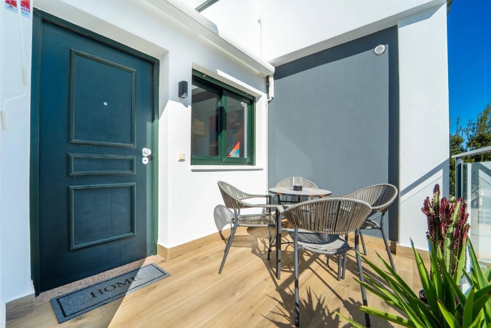 Ático de 2 habitaciones en La Zenia en venta con piscina garaje - 235.000 € (Ref: 9720195)