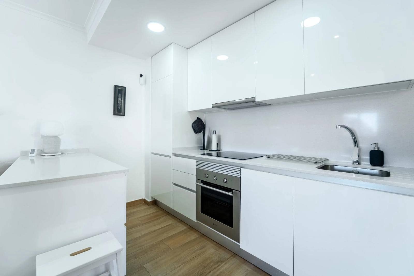 Ático de 2 habitaciones en La Zenia en venta con piscina garaje - 235.000 € (Ref: 9720195)