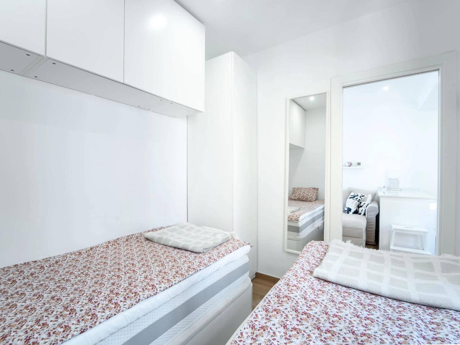 Ático de 2 habitaciones en La Zenia en venta con piscina garaje - 235.000 € (Ref: 9720195)