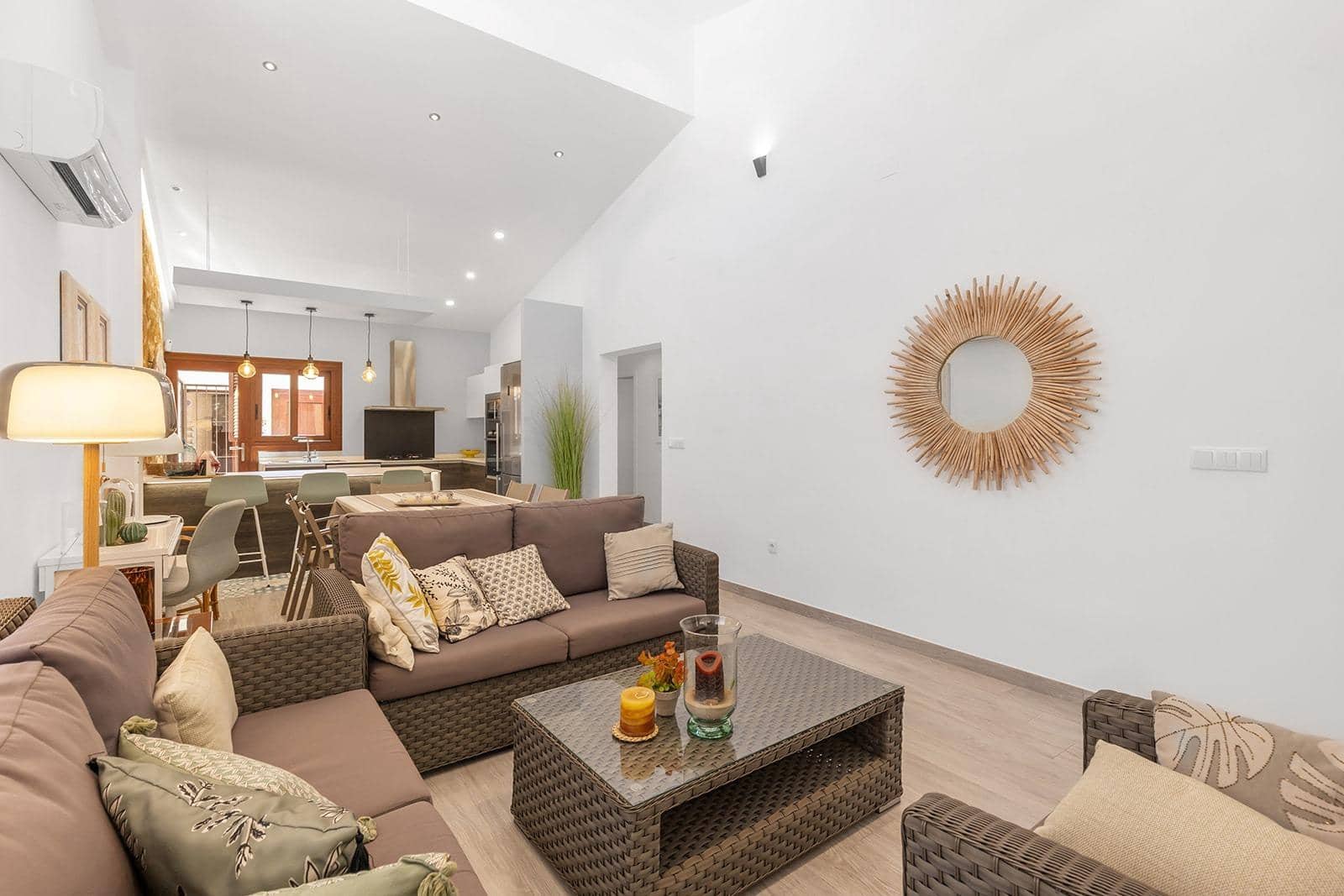 4 quarto Moradia para venda em Orihuela Costa com piscina garagem - 749 900 € (Ref: 9721889)