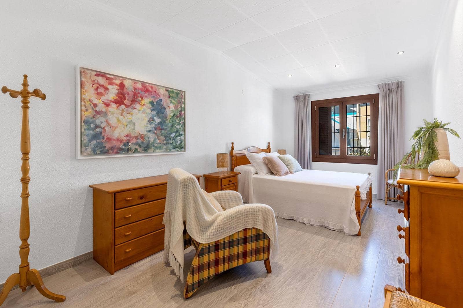 4 quarto Moradia para venda em Orihuela Costa com piscina garagem - 749 900 € (Ref: 9721889)