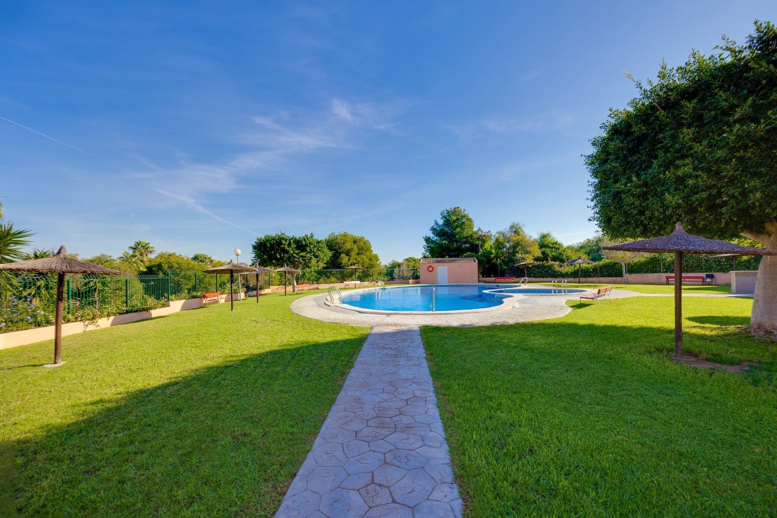 3 soveværelse Villa til salg i Los Altos med swimmingpool - € 265.000 (Ref: 9726833)