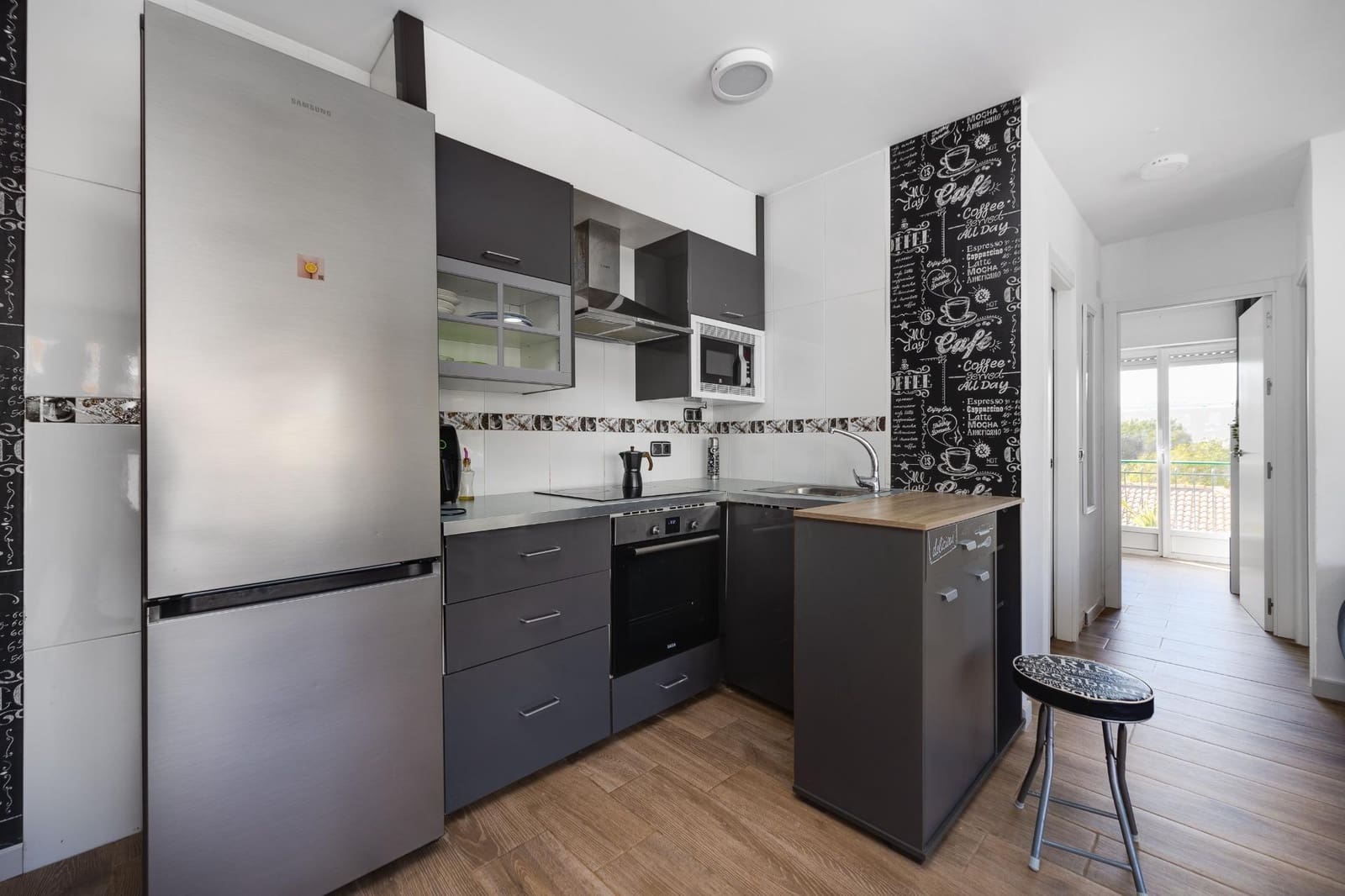 2 bedroom Penthouse for sale in Torrevieja - € 149,900 (Ref: 9726834)