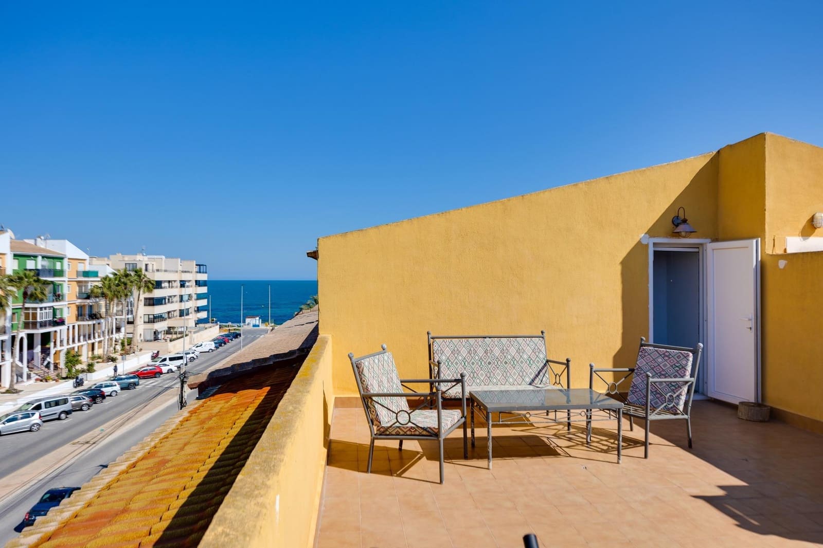 2 bedroom Penthouse for sale in Torrevieja - € 149,900 (Ref: 9726834)
