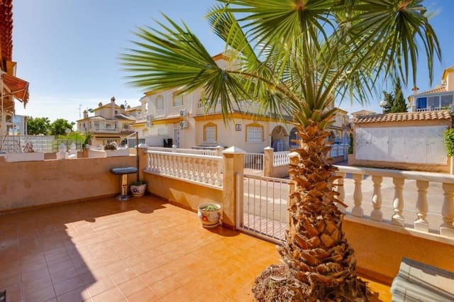 Adosado de 3 habitaciones en Playa Flamenca, Orihuela en venta con piscina - 199.000 € (Ref: 9732409)