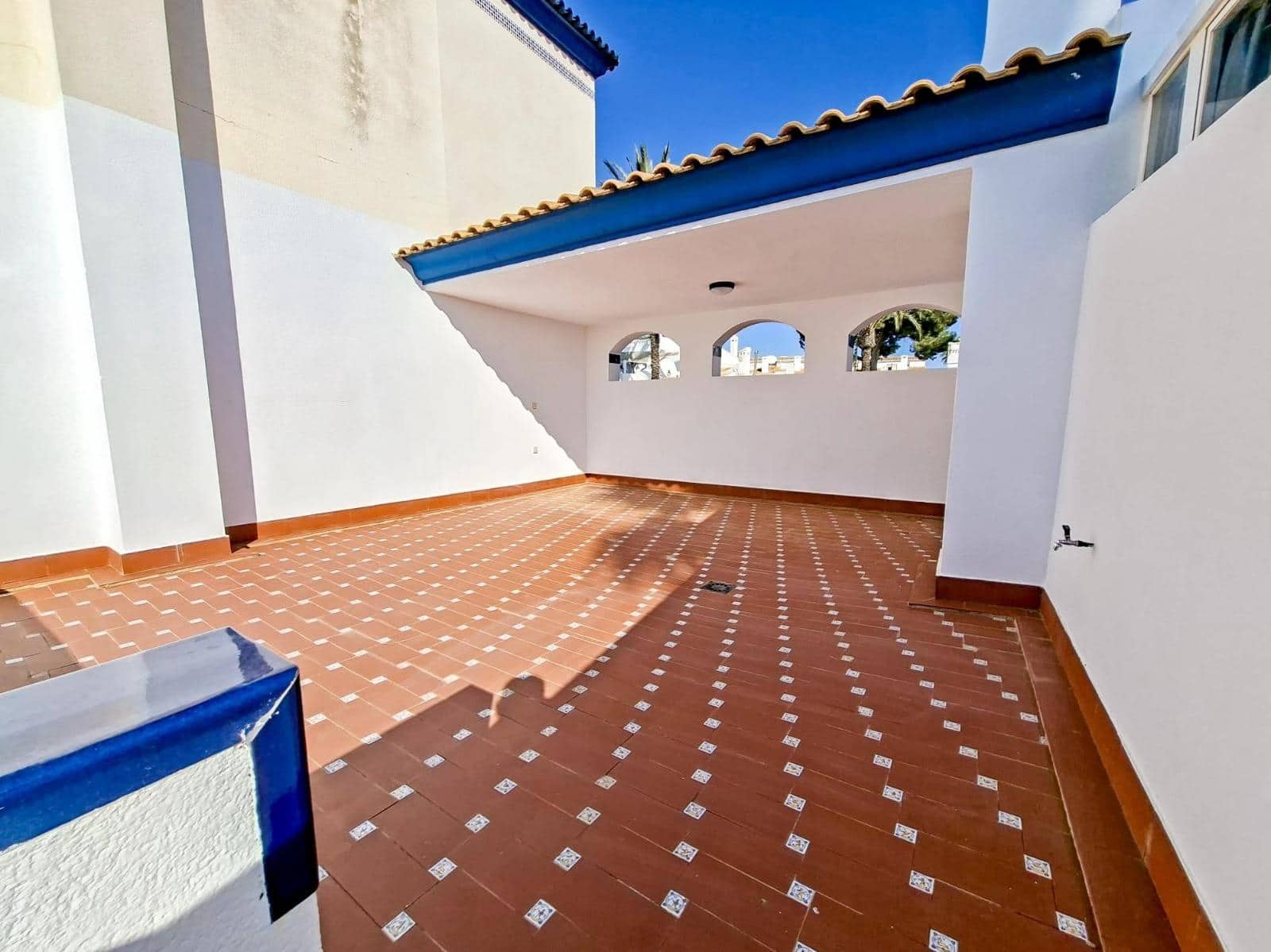 2 bedroom Bungalow for sale in Orihuela Costa with pool - € 229,000 (Ref: 9732410)