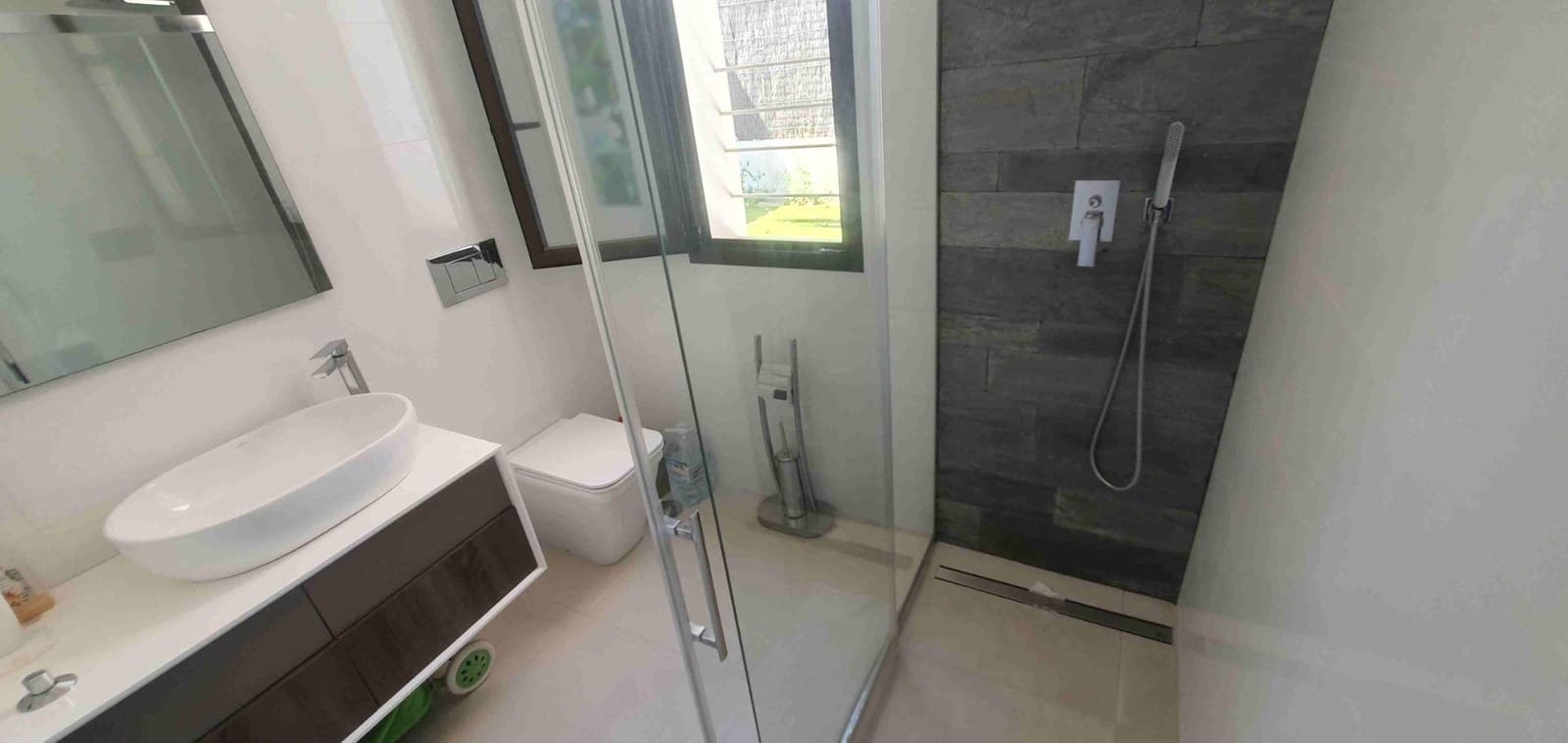 2 soverom Bungalow til salgs i Orihuela Costa med svømmebasseng - € 310 000 (Ref: 9735771)