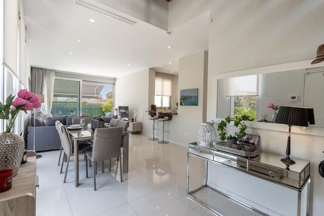 3 chambre Villa/Maison Semi-Mitoyenne à vendre à Lomas de Cabo Roig - Los Dolses, Orihuela avec piscine garage - 549 000 € (Ref: 9739011)