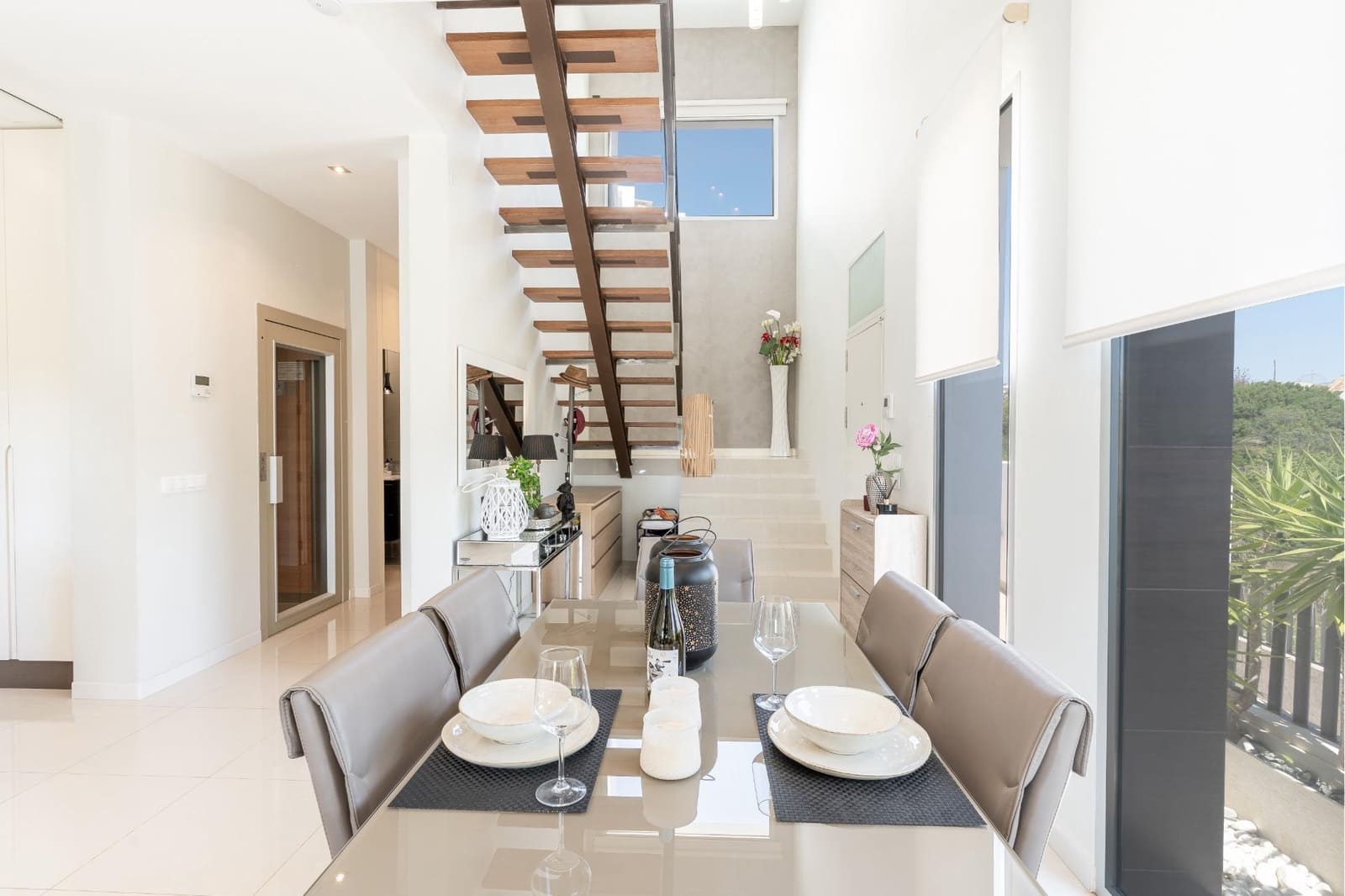 3 chambre Villa/Maison Semi-Mitoyenne à vendre à Orihuela Costa avec piscine garage - 549 000 € (Ref: 9739011)