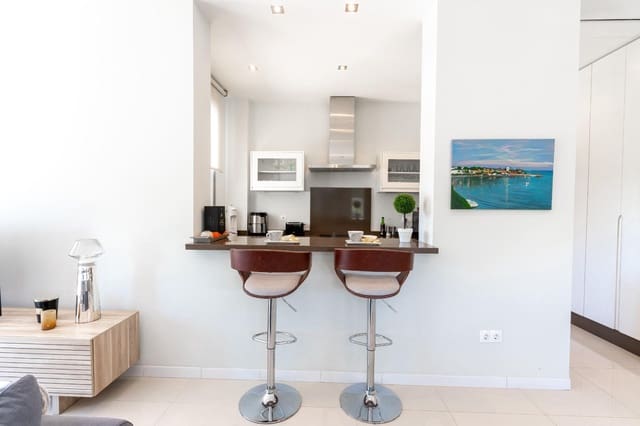 3 chambre Villa/Maison Semi-Mitoyenne à vendre à Lomas de Cabo Roig - Los Dolses, Orihuela avec piscine garage - 549 000 € (Ref: 9739011)