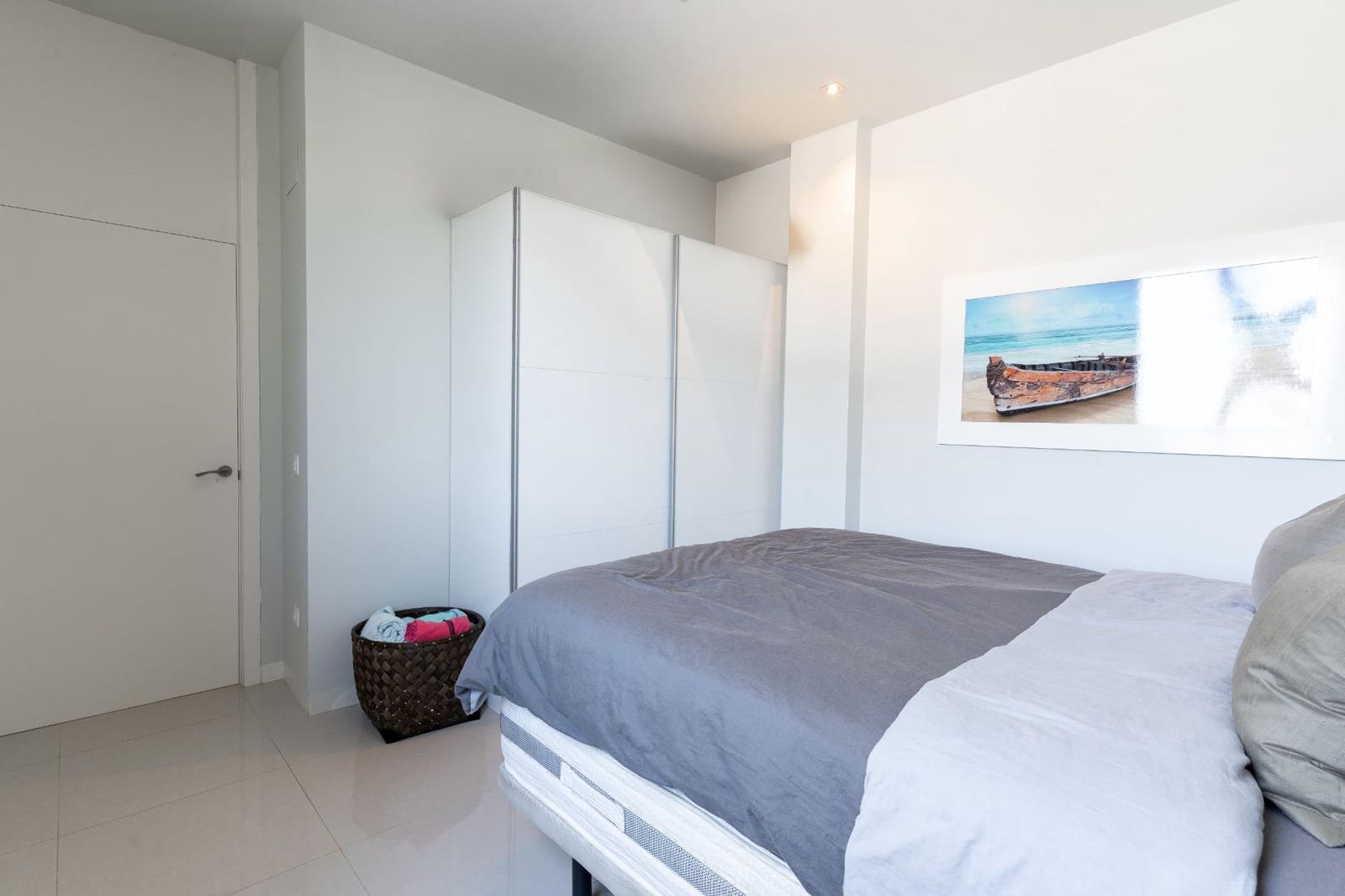 3 chambre Villa/Maison Semi-Mitoyenne à vendre à Orihuela Costa avec piscine garage - 549 000 € (Ref: 9739011)