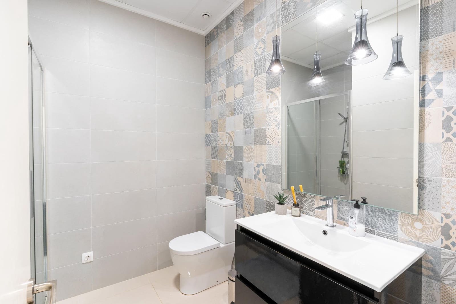 3 chambre Villa/Maison Semi-Mitoyenne à vendre à Orihuela Costa avec piscine garage - 549 000 € (Ref: 9739011)