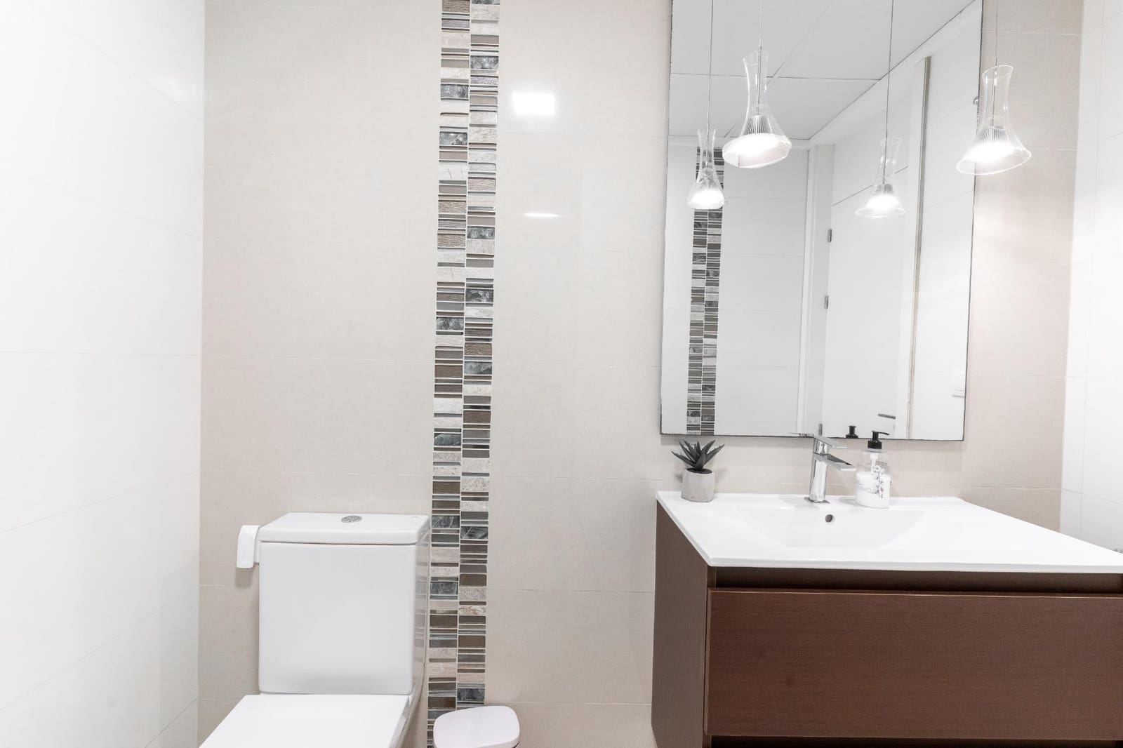 3 chambre Villa/Maison Semi-Mitoyenne à vendre à Orihuela Costa avec piscine garage - 549 000 € (Ref: 9739011)