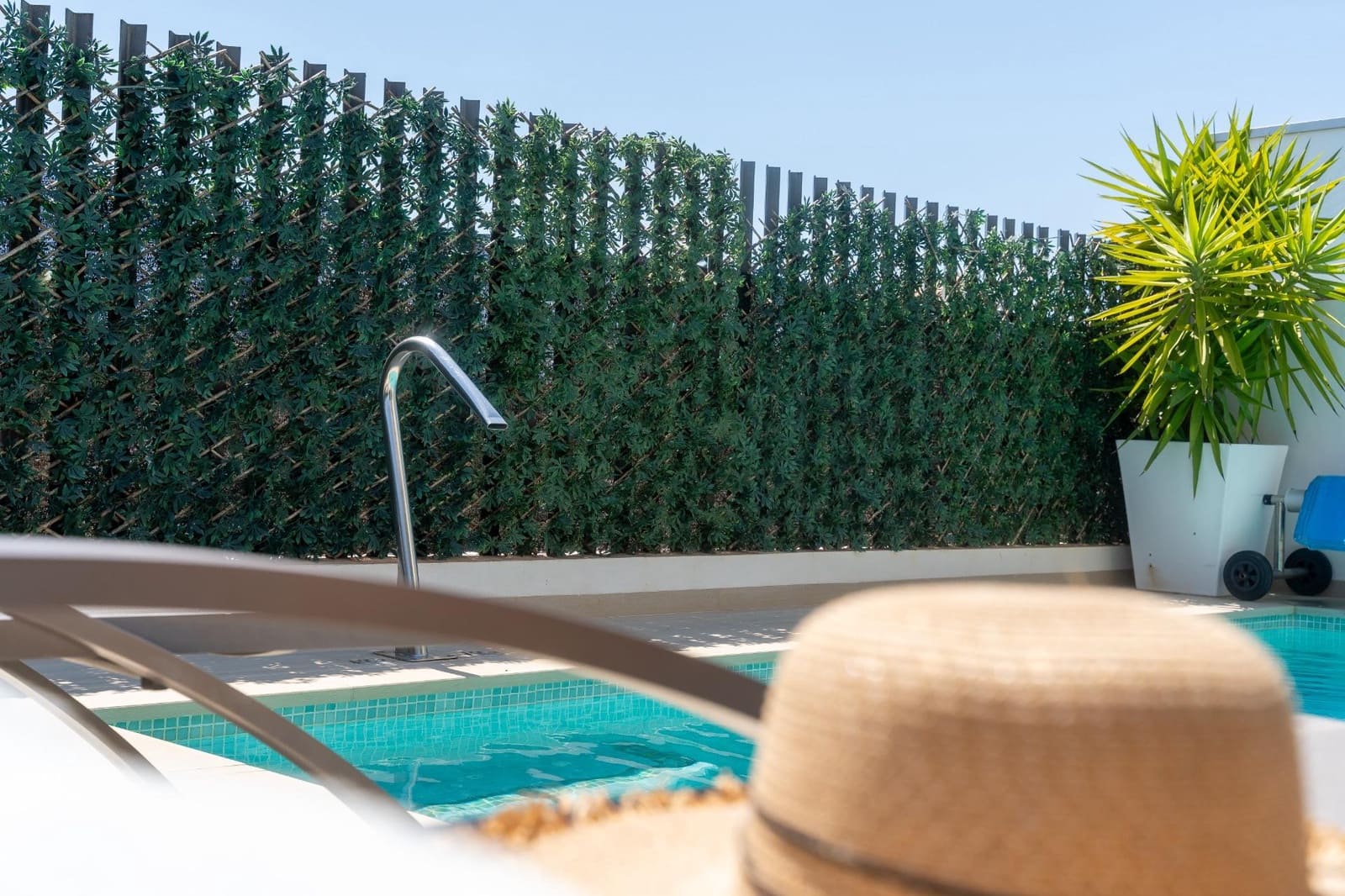 3 chambre Villa/Maison Semi-Mitoyenne à vendre à Orihuela Costa avec piscine garage - 549 000 € (Ref: 9739011)