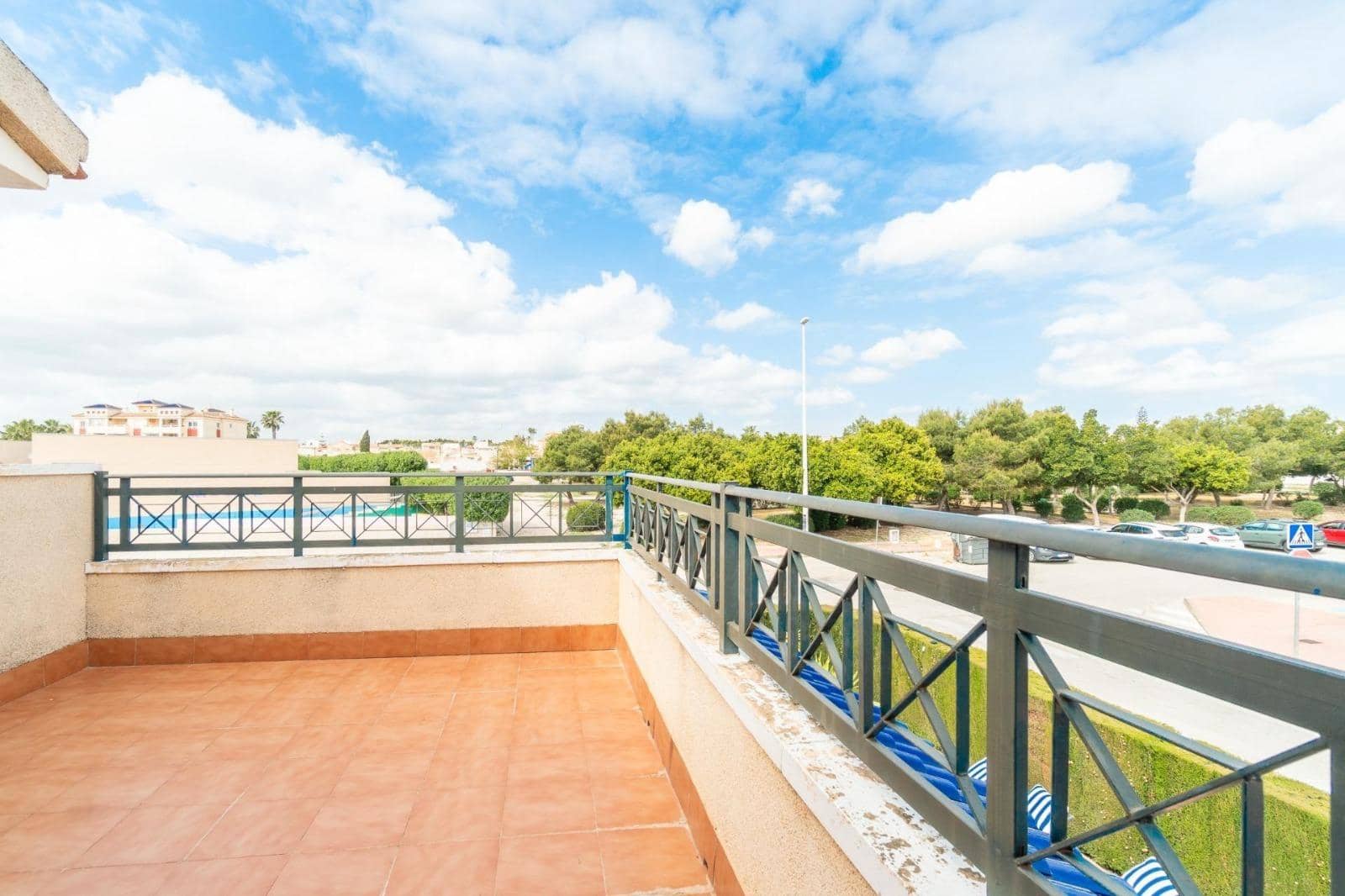 3 sovrum Villa till salu i Orihuela Costa med pool - 279 000 € (Ref: 9744174)