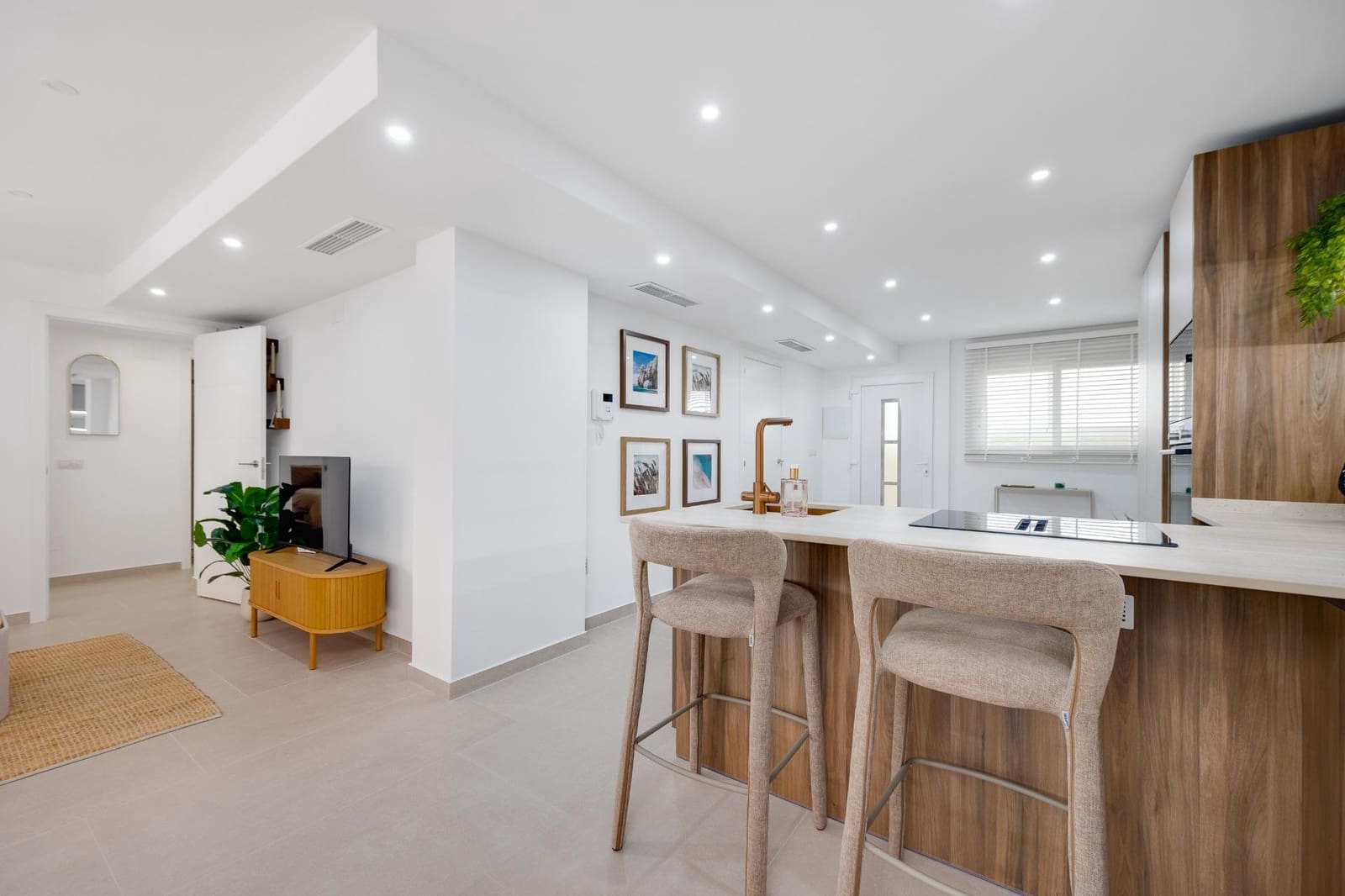 2 soverom Leilighet til salgs i Torrevieja - € 279 000 (Ref: 9763700)