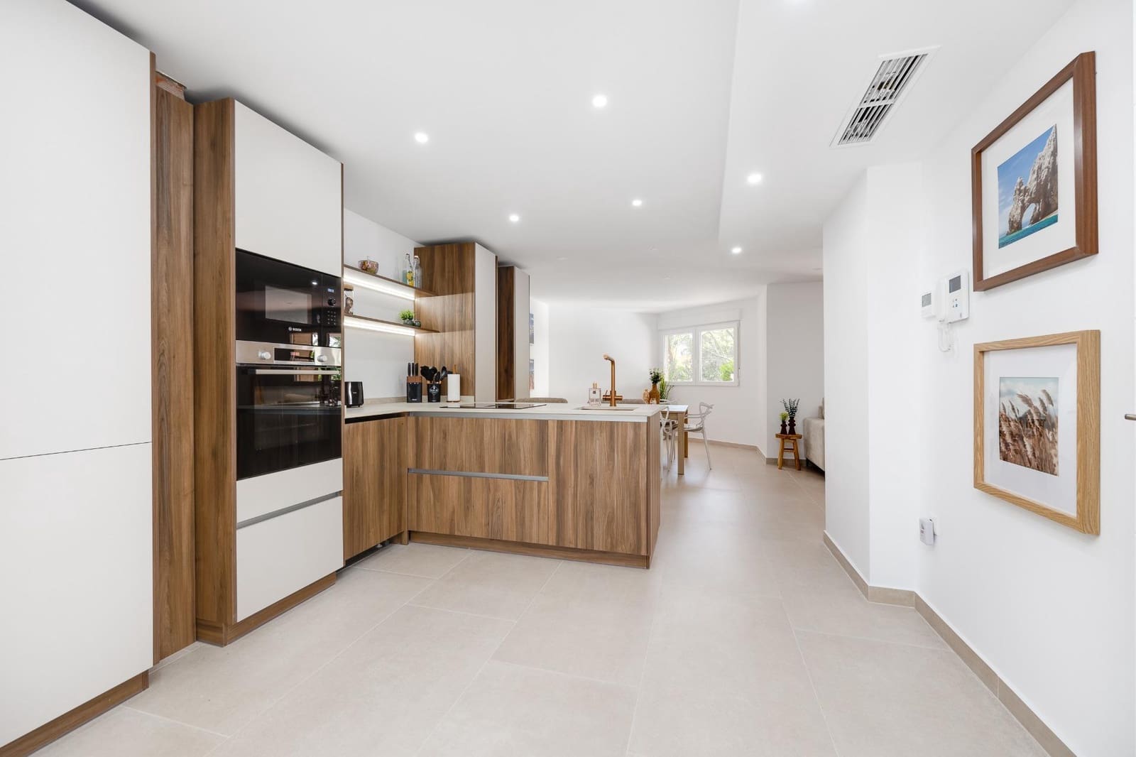 2 soverom Leilighet til salgs i Torrevieja - € 279 000 (Ref: 9763700)