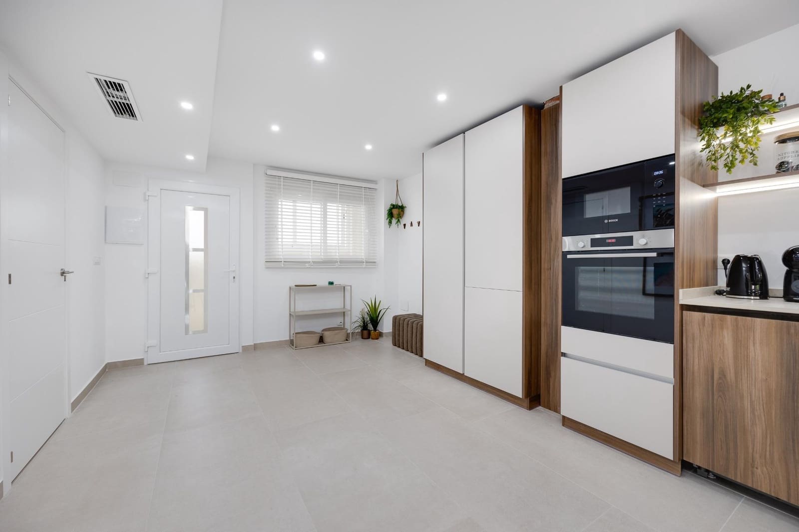 2 soverom Leilighet til salgs i Torrevieja - € 279 000 (Ref: 9763700)