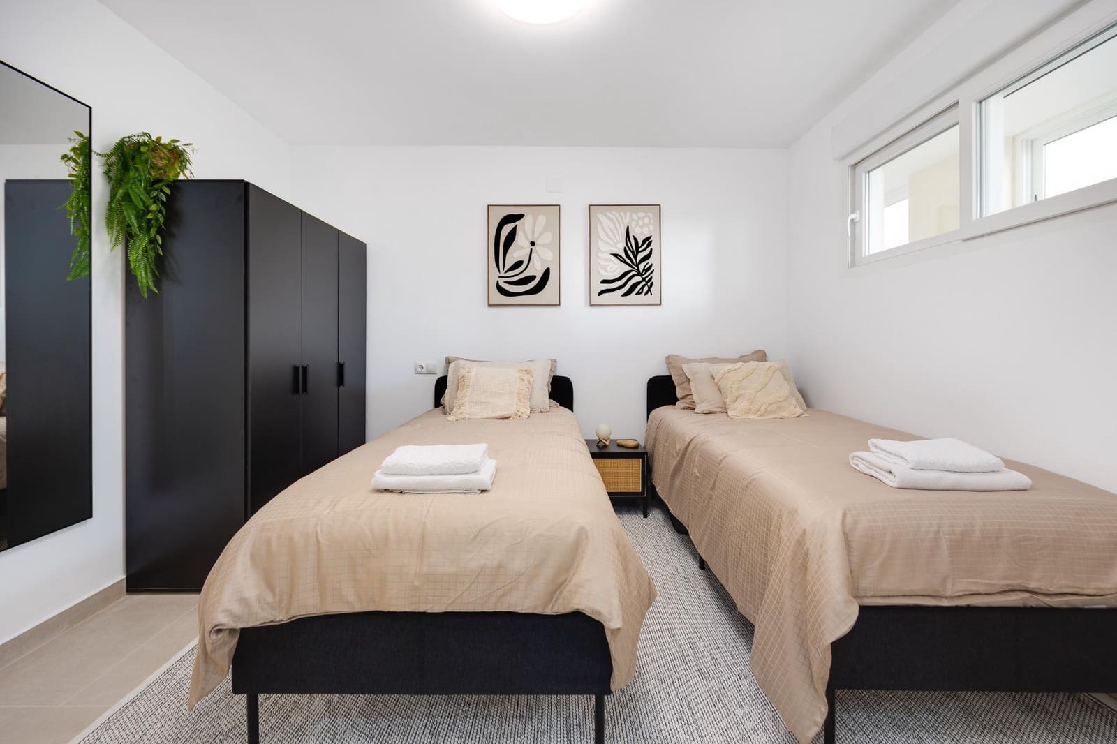 2 soverom Leilighet til salgs i Torrevieja - € 279 000 (Ref: 9763700)