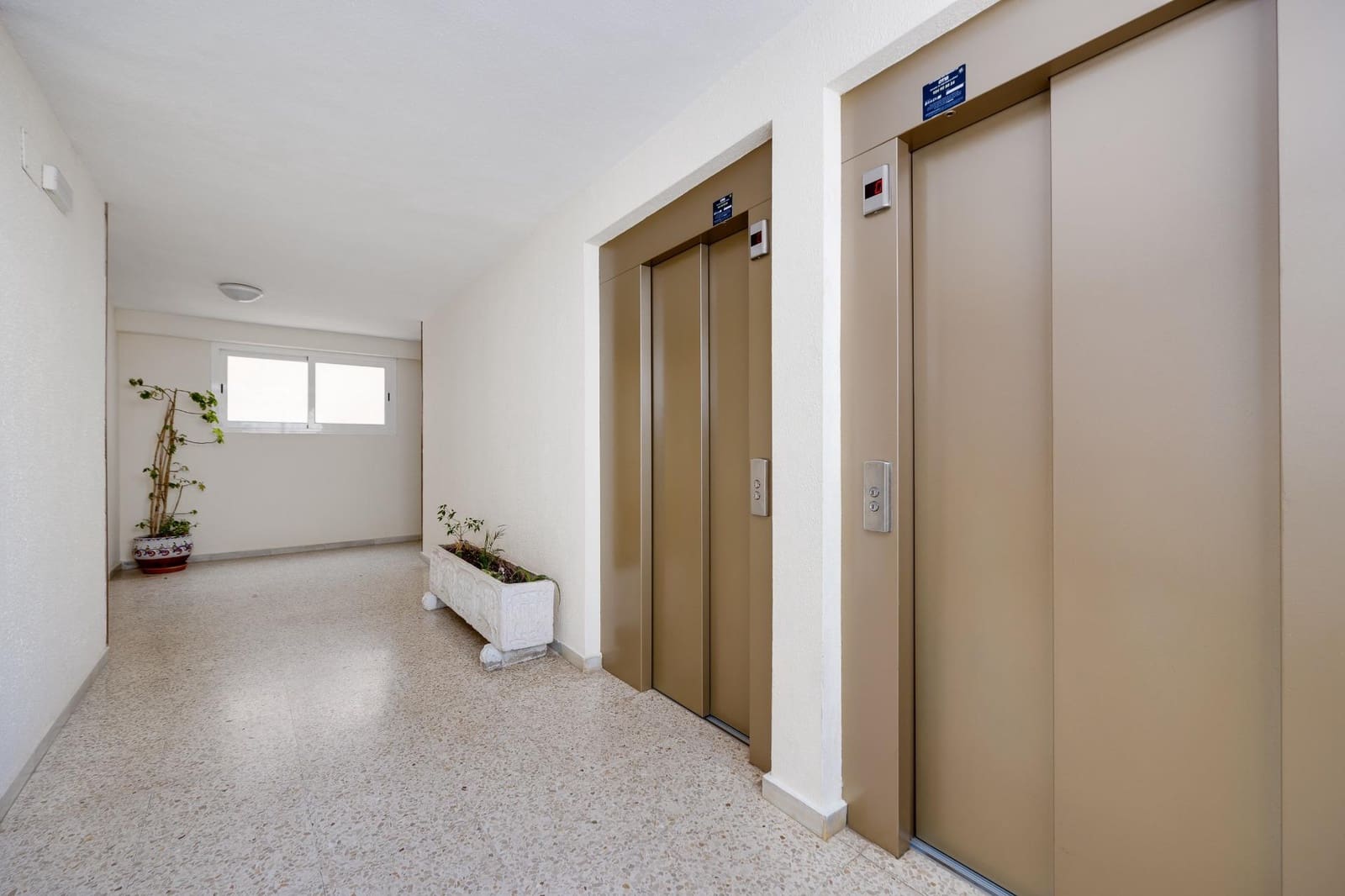 2 soverom Leilighet til salgs i Torrevieja - € 279 000 (Ref: 9763700)