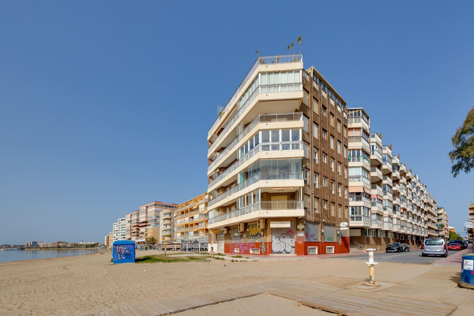 2 soverom Leilighet til salgs i Torrevieja - € 279 000 (Ref: 9763700)