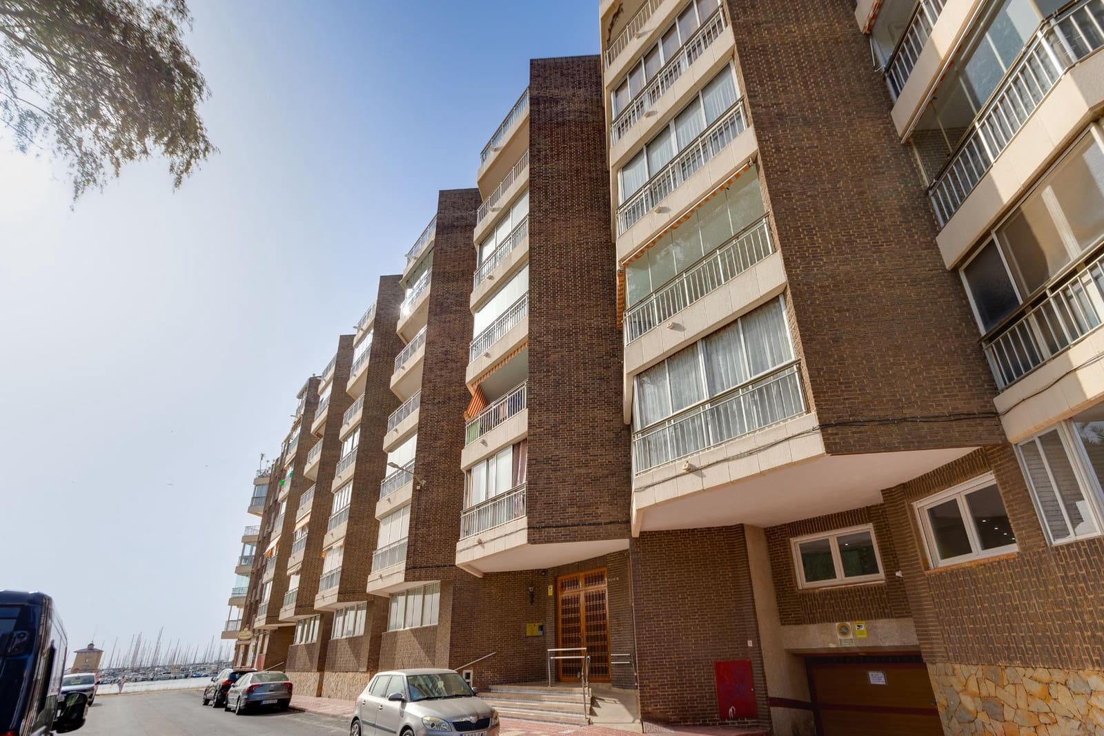 2 soverom Leilighet til salgs i Torrevieja - € 279 000 (Ref: 9763700)