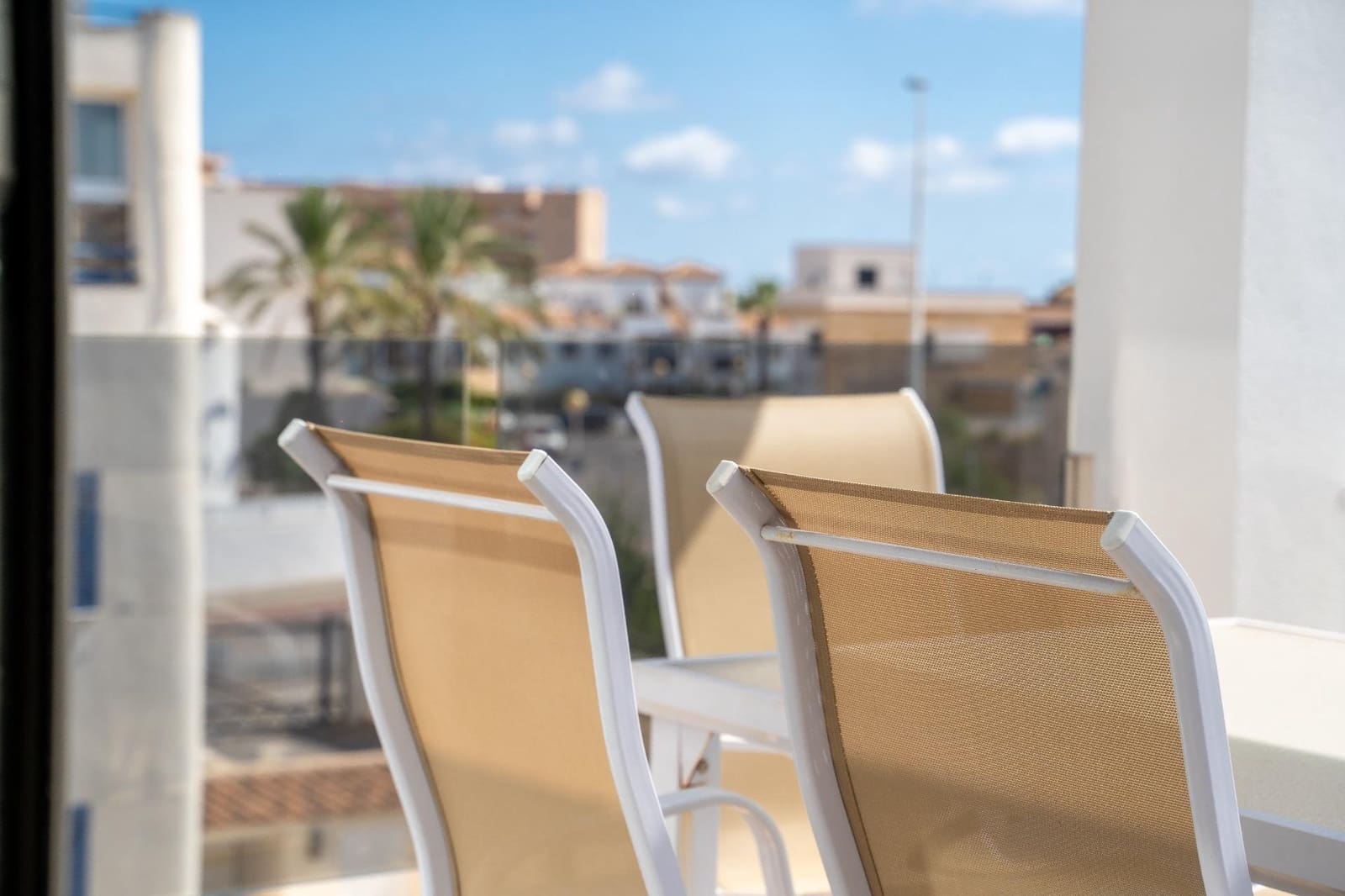 2 soveværelse Penthouse til salg i La Zenia med swimmingpool garage - € 349.000 (Ref: 9778353)