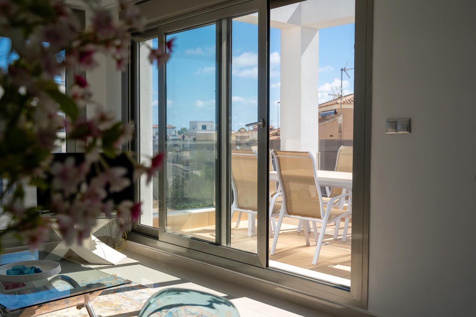 2 soveværelse Penthouse til salg i La Zenia med swimmingpool garage - € 349.000 (Ref: 9778353)