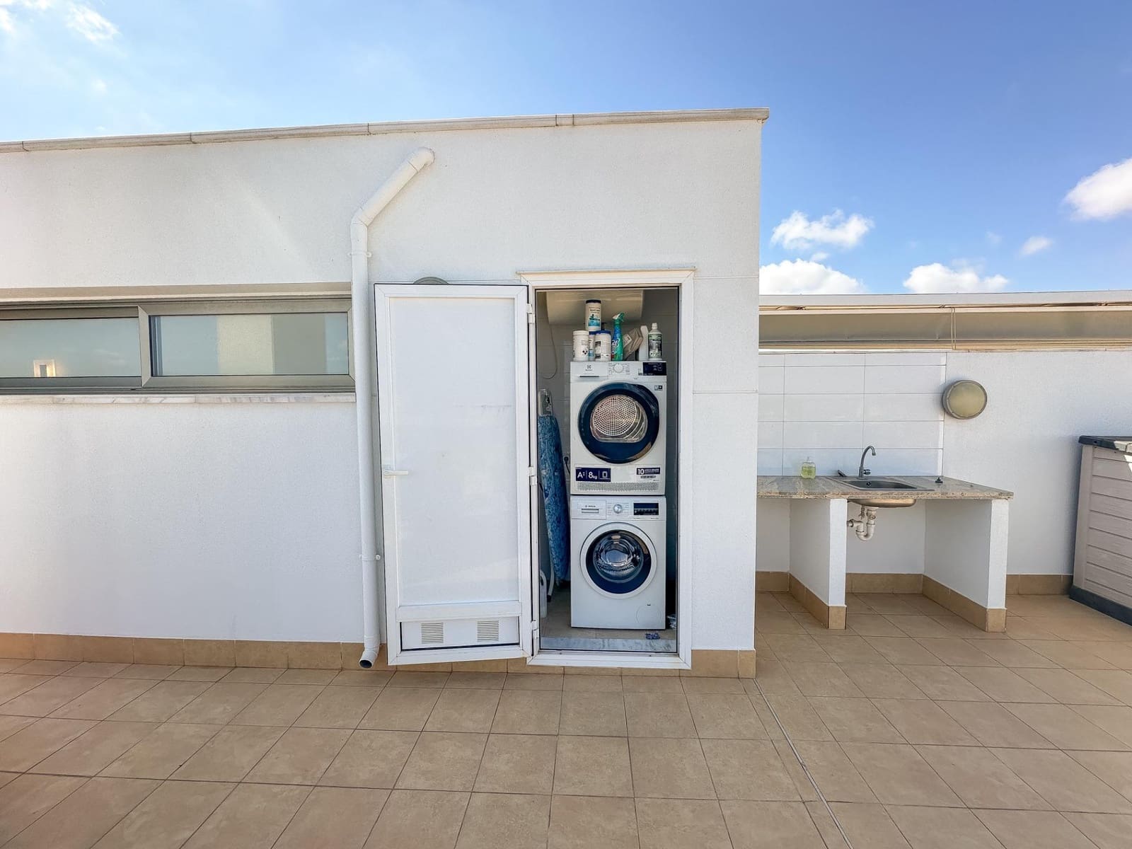 2 soveværelse Penthouse til salg i La Zenia med swimmingpool garage - € 349.000 (Ref: 9778353)