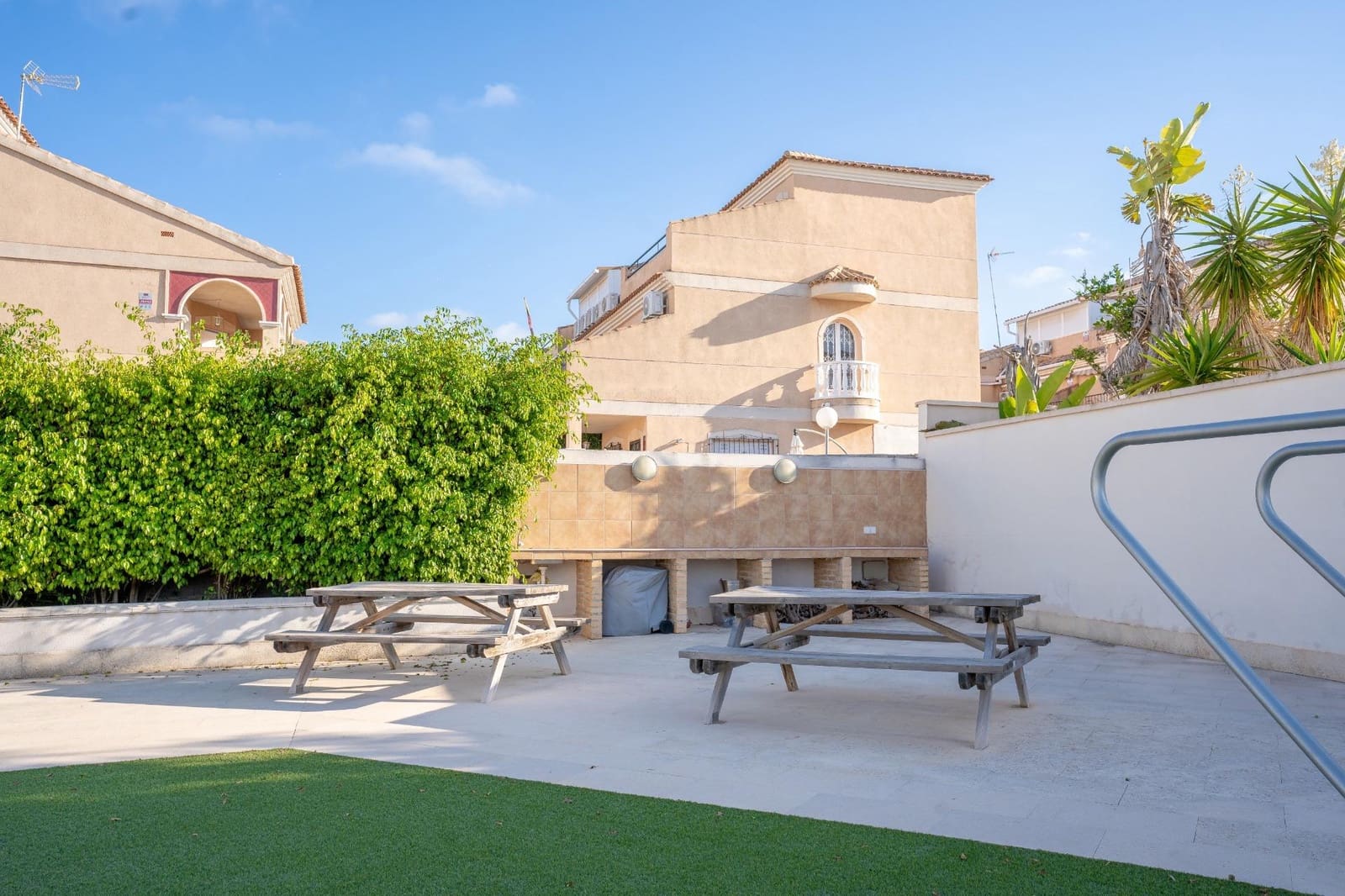 2 soveværelse Penthouse til salg i La Zenia med swimmingpool garage - € 349.000 (Ref: 9778353)