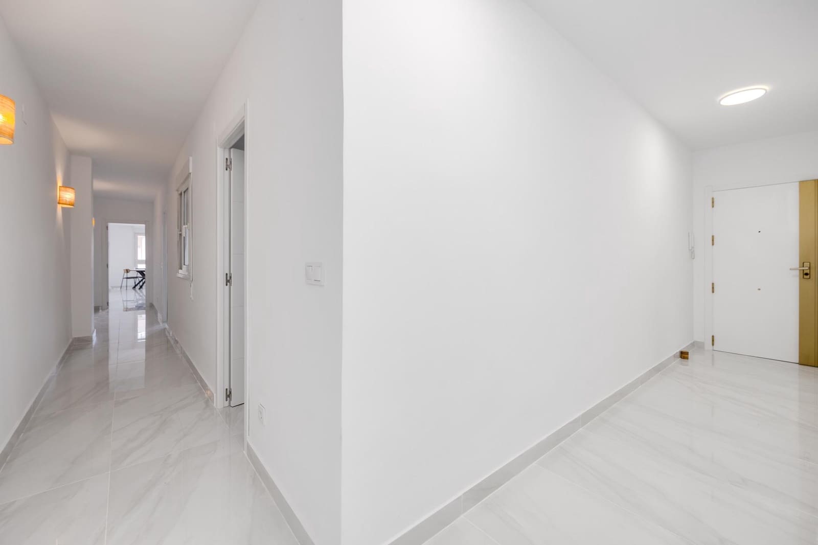 3 makuuhuone Huoneisto myytävänä paikassa Torrevieja - 205 000 € (Ref: 9786980)