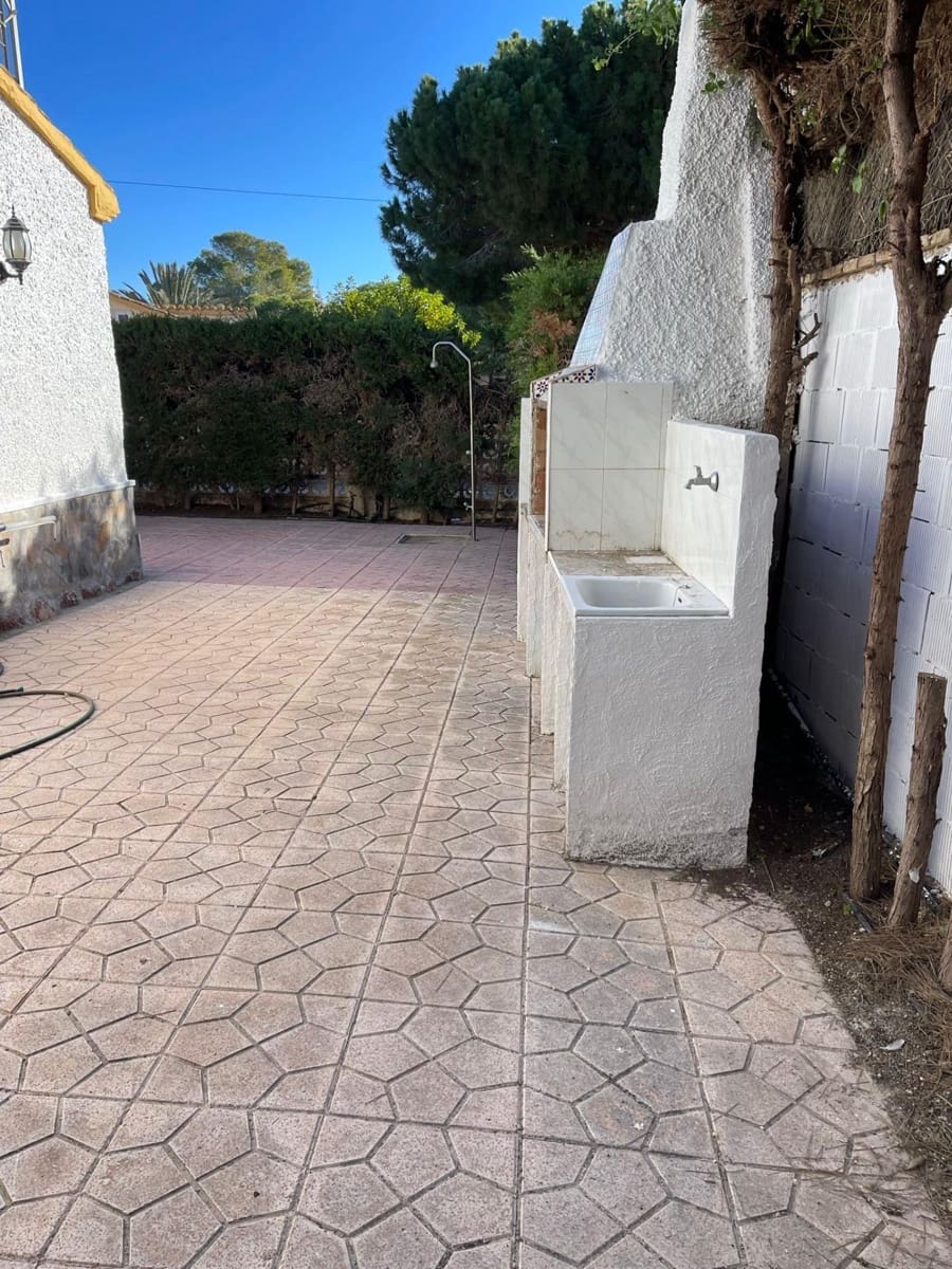 Chalet de 3 habitaciones en Orihuela Costa en venta - 499.500 € (Ref: 9786981)