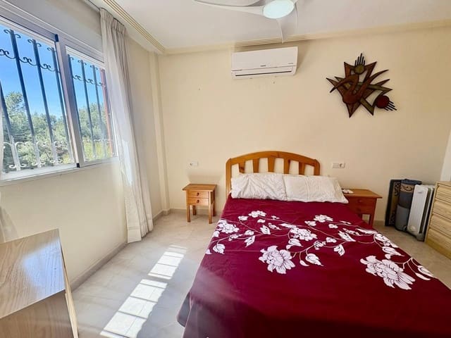 3 soverom Penthouse til salgs i Playa Flamenca, Orihuela med svømmebasseng - € 194 950 (Ref: 9797321)