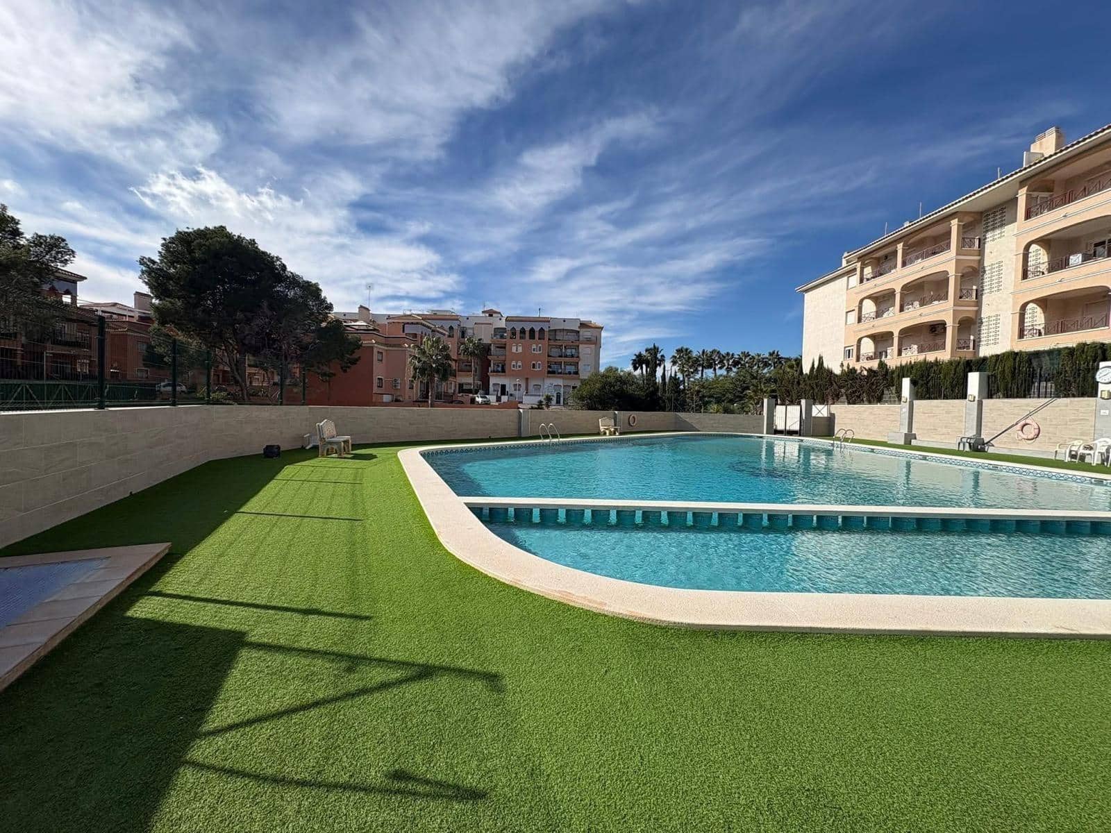 3 soverom Penthouse til salgs i Playa Flamenca med svømmebasseng - € 194 950 (Ref: 9797321)