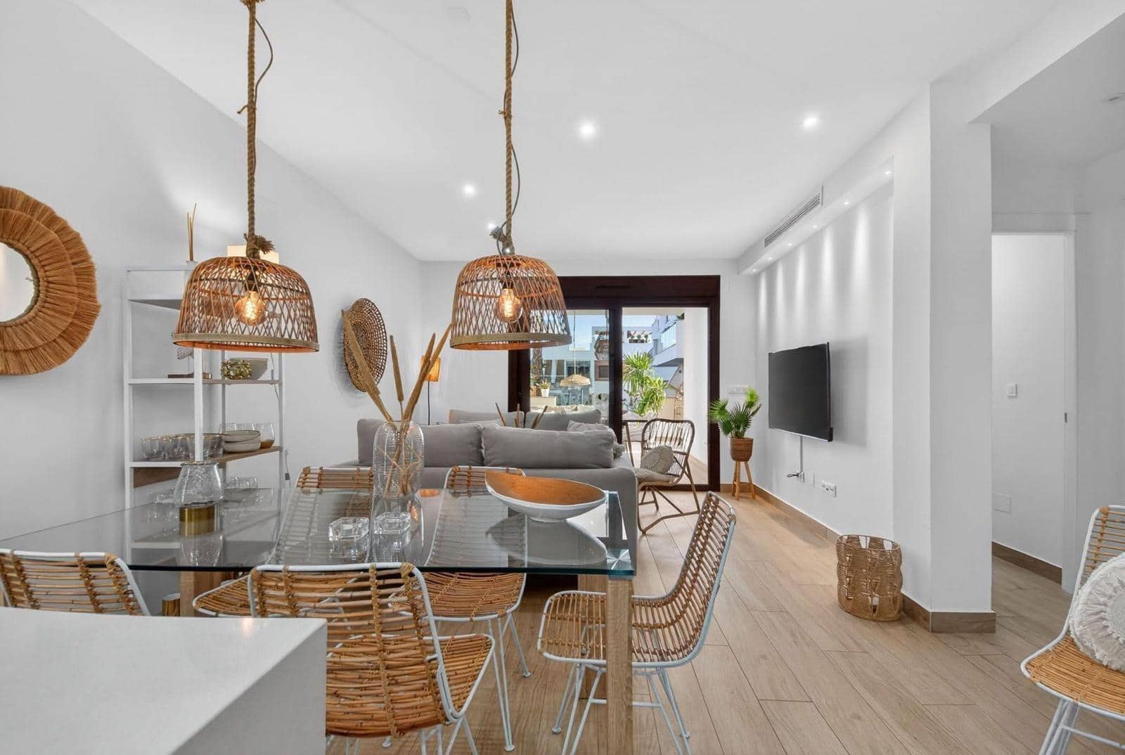 2 quarto Apartamento para venda em Los Balcones com piscina garagem - 269 900 € (Ref: 9799461)