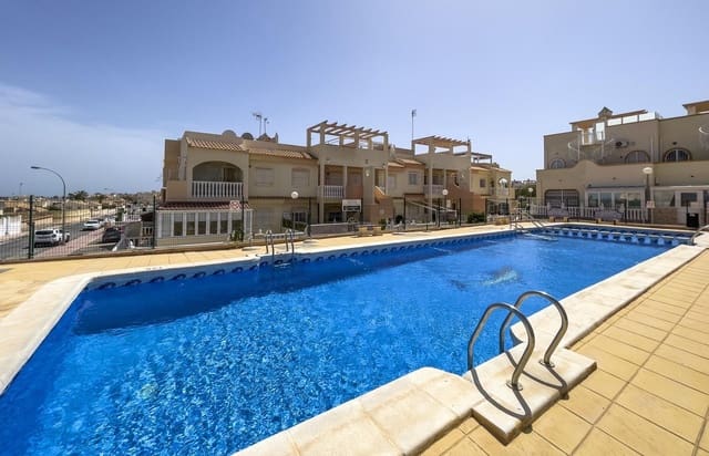 2 Zimmer Penthouse zu verkaufen in La Florida, Orihuela mit Pool - 149.000 € (Ref: 9799462)